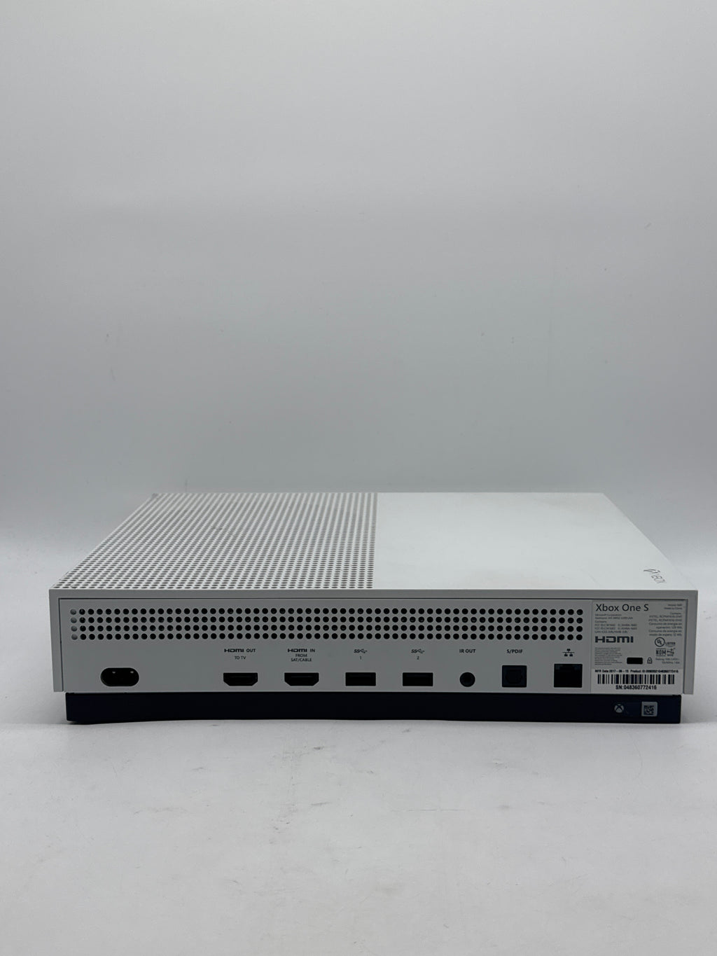 Microsoft Xbox One S 1681 500GB White Console w/ Controller HDMI Cable Used