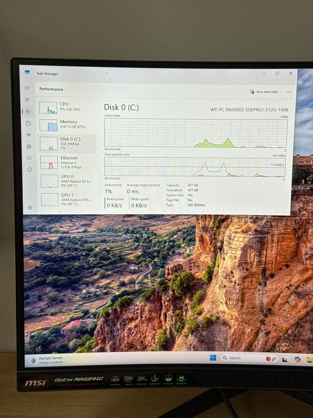 HP Victus 15 Ryzen 5 5600G 8GB RAM 512GB SSD Radeon RX 6400
