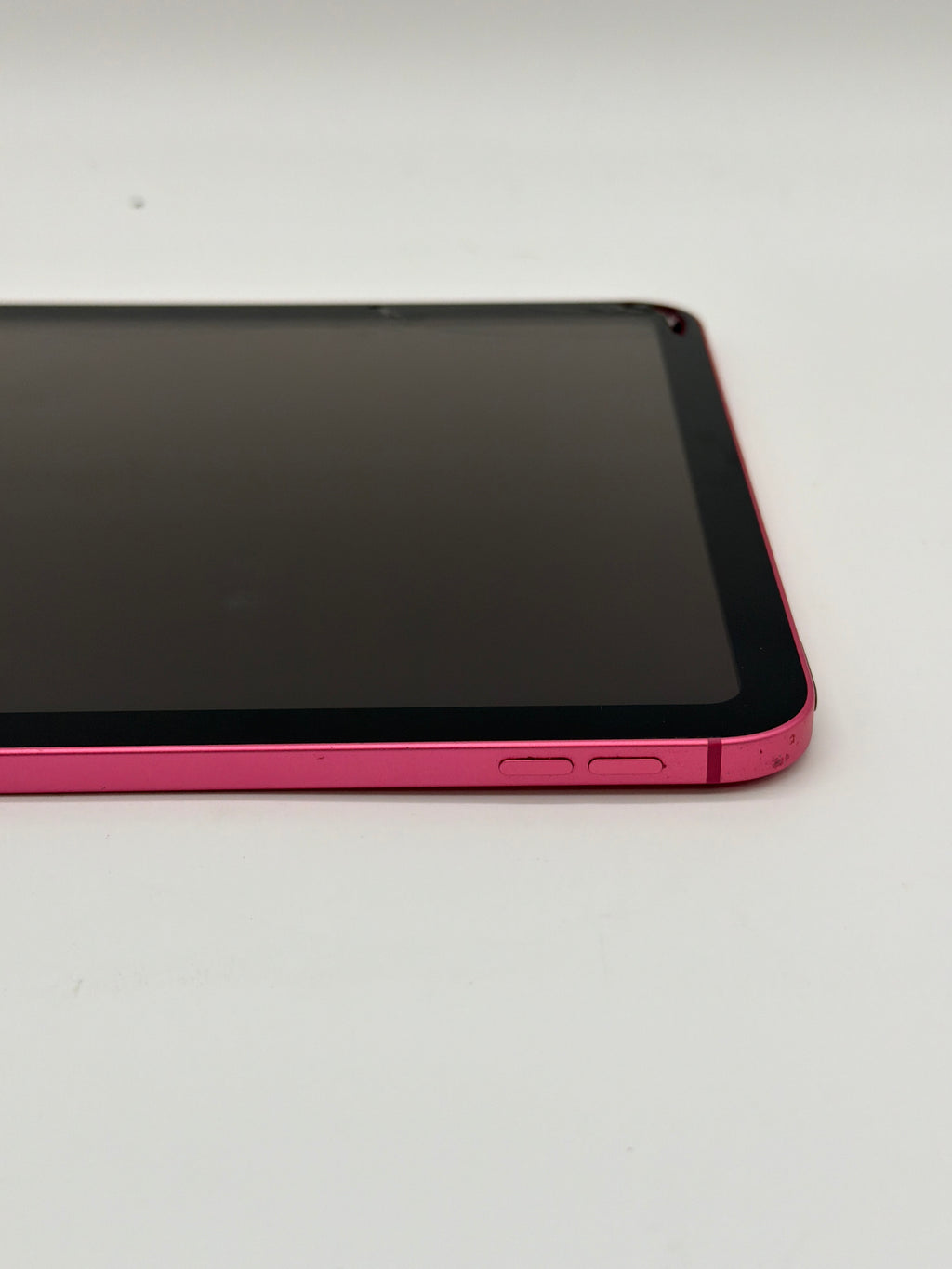 Apple iPad (11th Gen) A16 11 Inch 128GB Pink Unlocked - Bad OLED and dent on corner