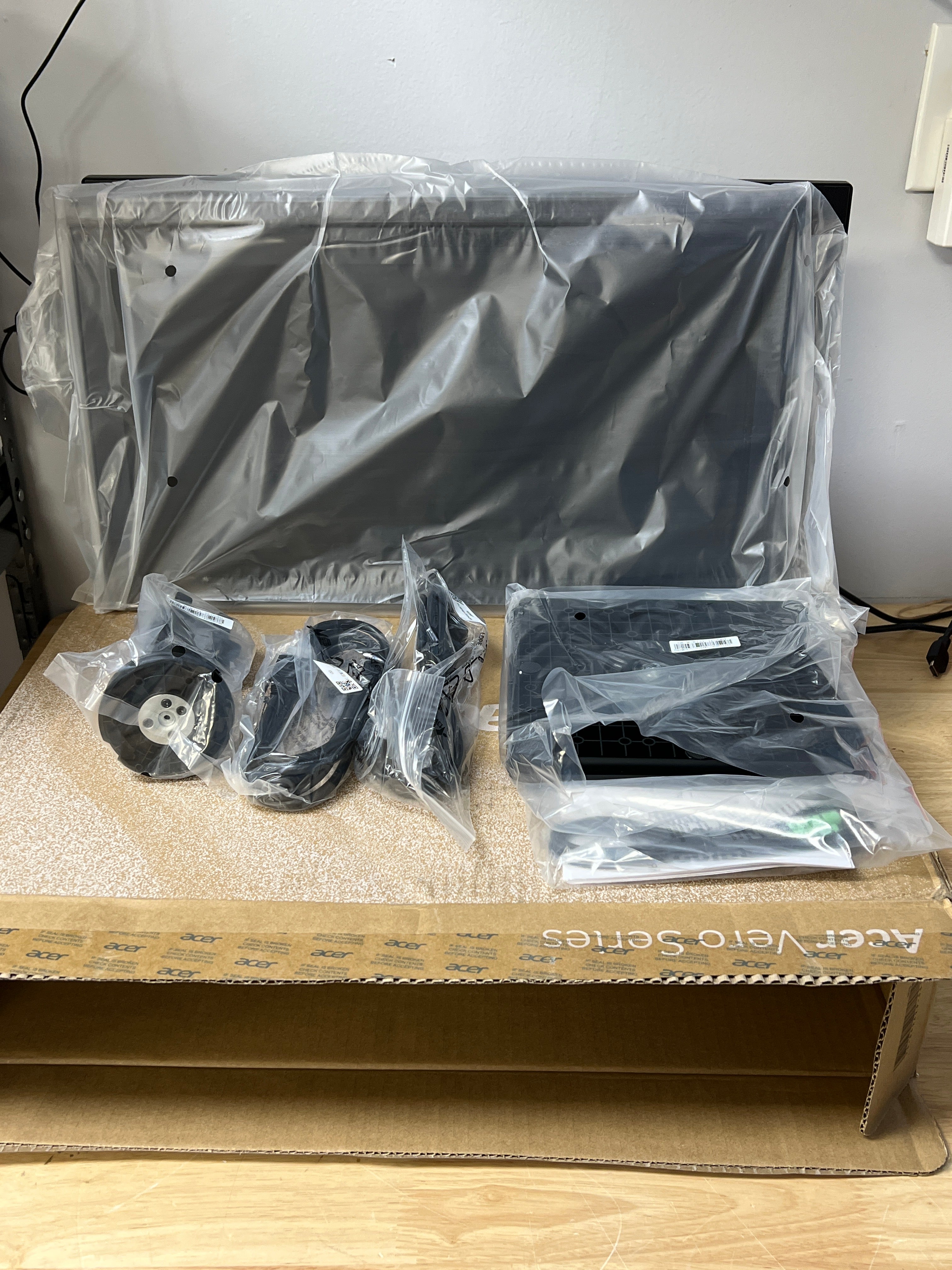 Acer Vero V7 Monitor V227Q 22" 1080p 100Hz 4ms LED - New