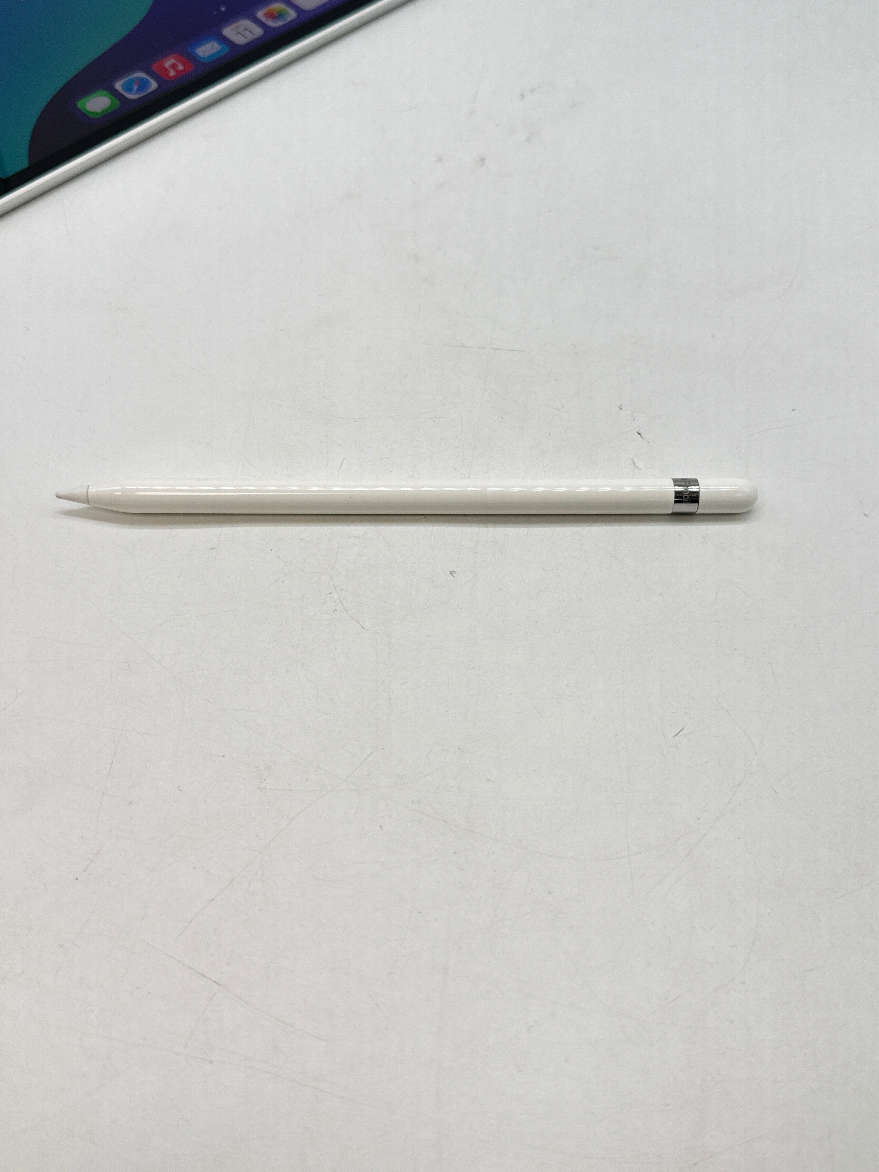 Apple iPad 9th Gen A2602 64GB Wi-Fi with Apple Pencil - Used