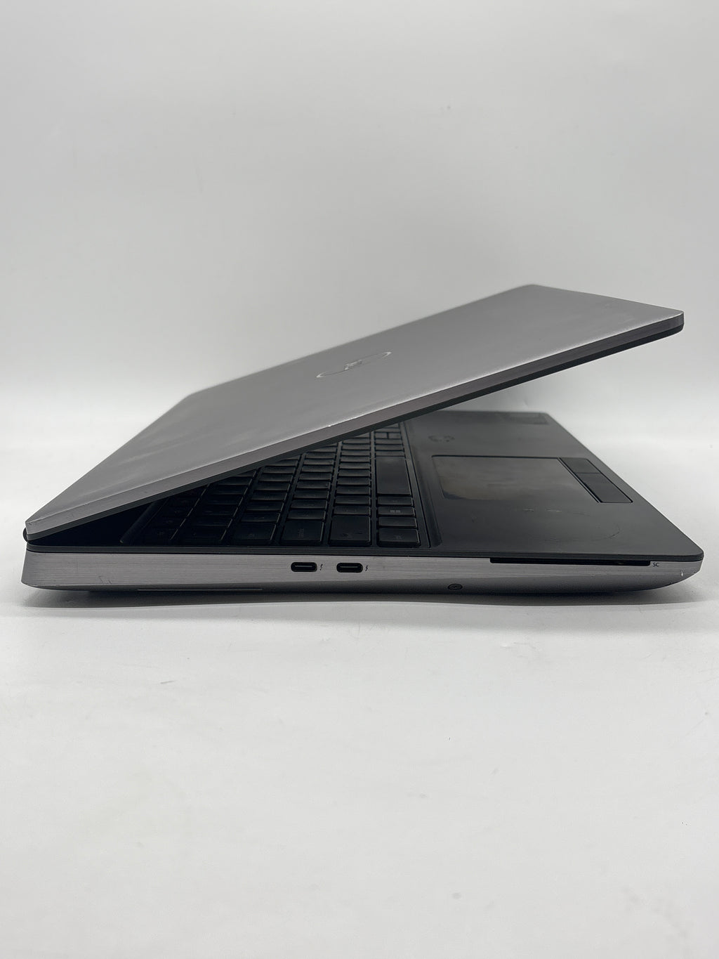 Dell Precision 7560 i7-11850H 32GB RAM 512GB SSD NVIDIA T1200 - Remotely Managed