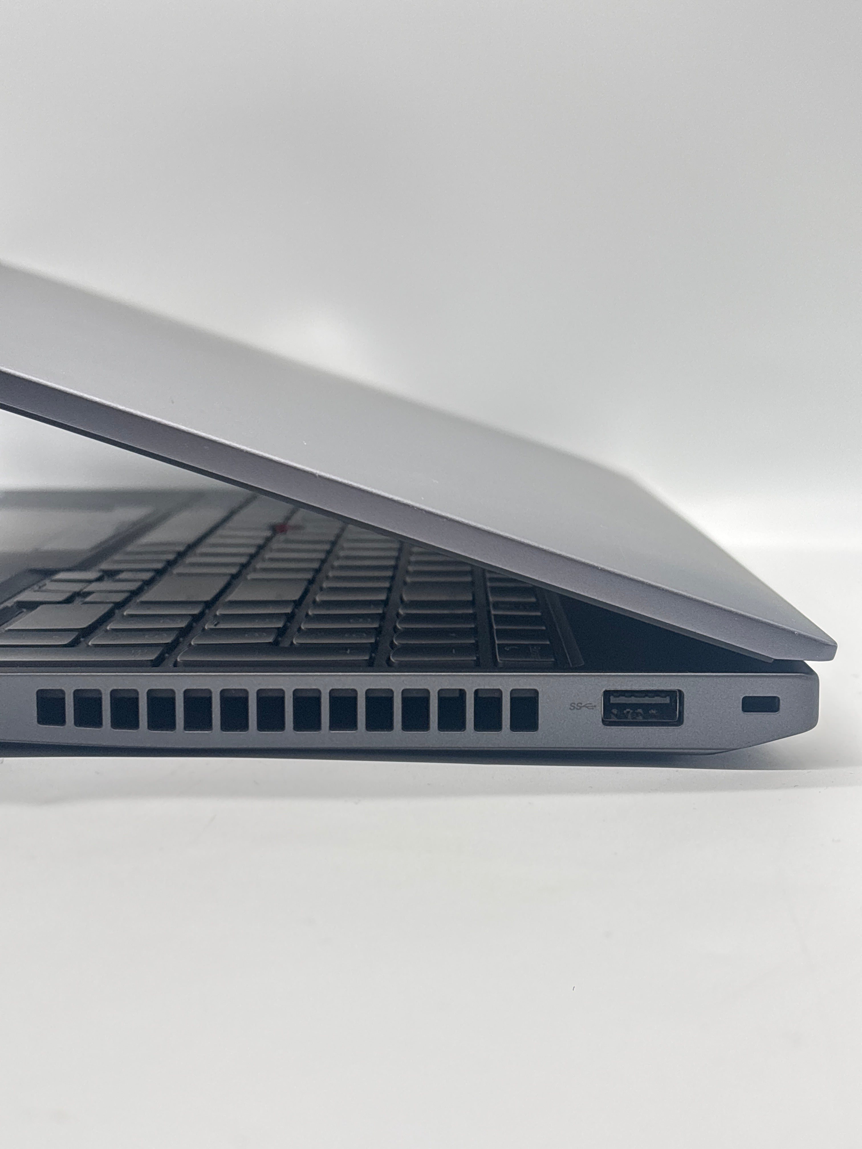 Lenovo ThinkPad T16 Gen 2 i7-1355U 16GB RAM 512GB SSD - With Warranty
