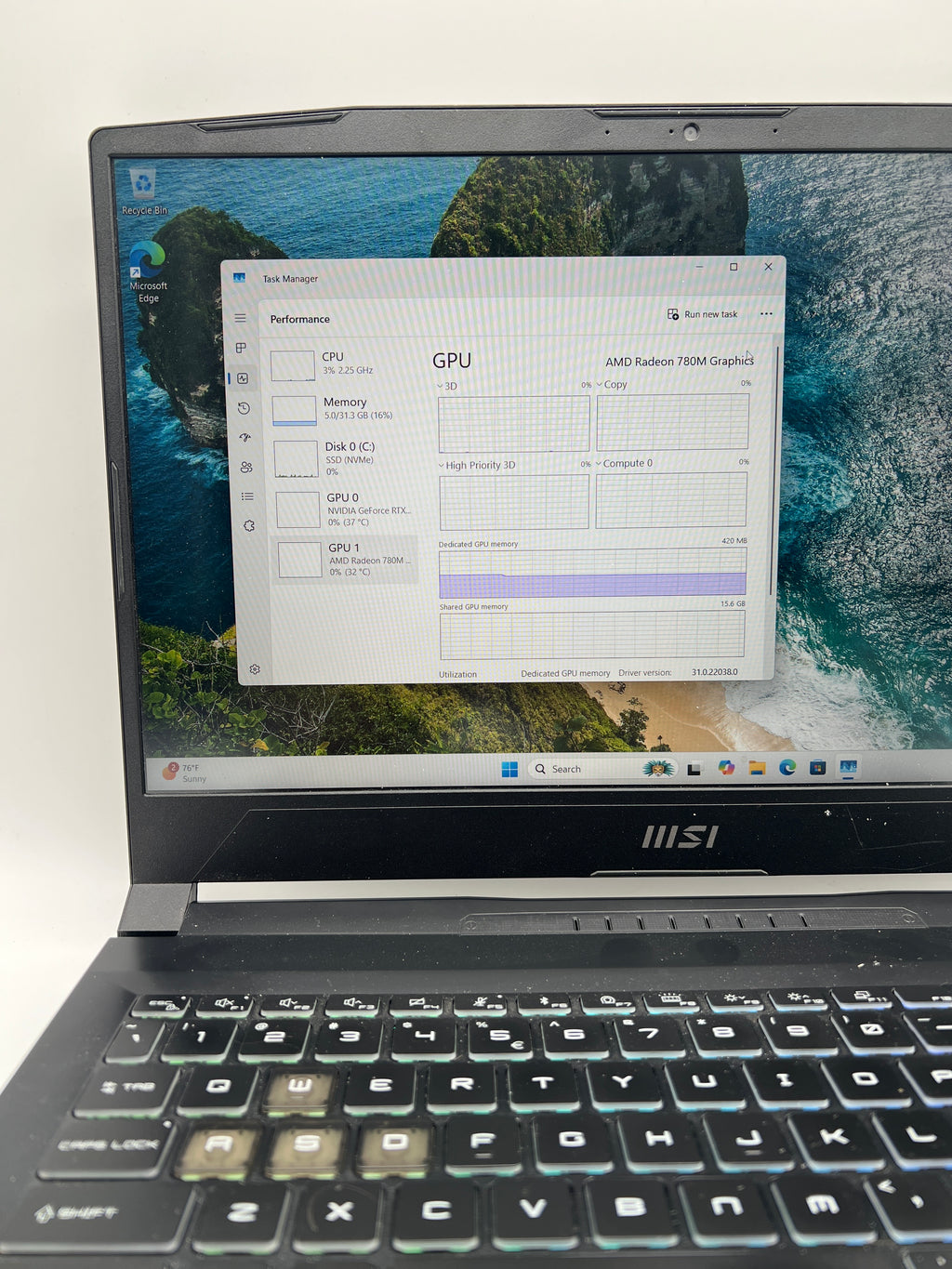 MSI Katana A15 AI Ryzen 7 8845HS 32GB RAM 1TB SSD RTX 4060 - Used