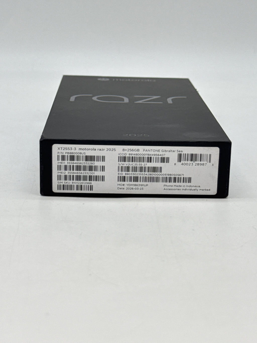 Motorola Razr 2025 XT2553-3 256GB Gibraltar Sea - Compatible with Xfinity