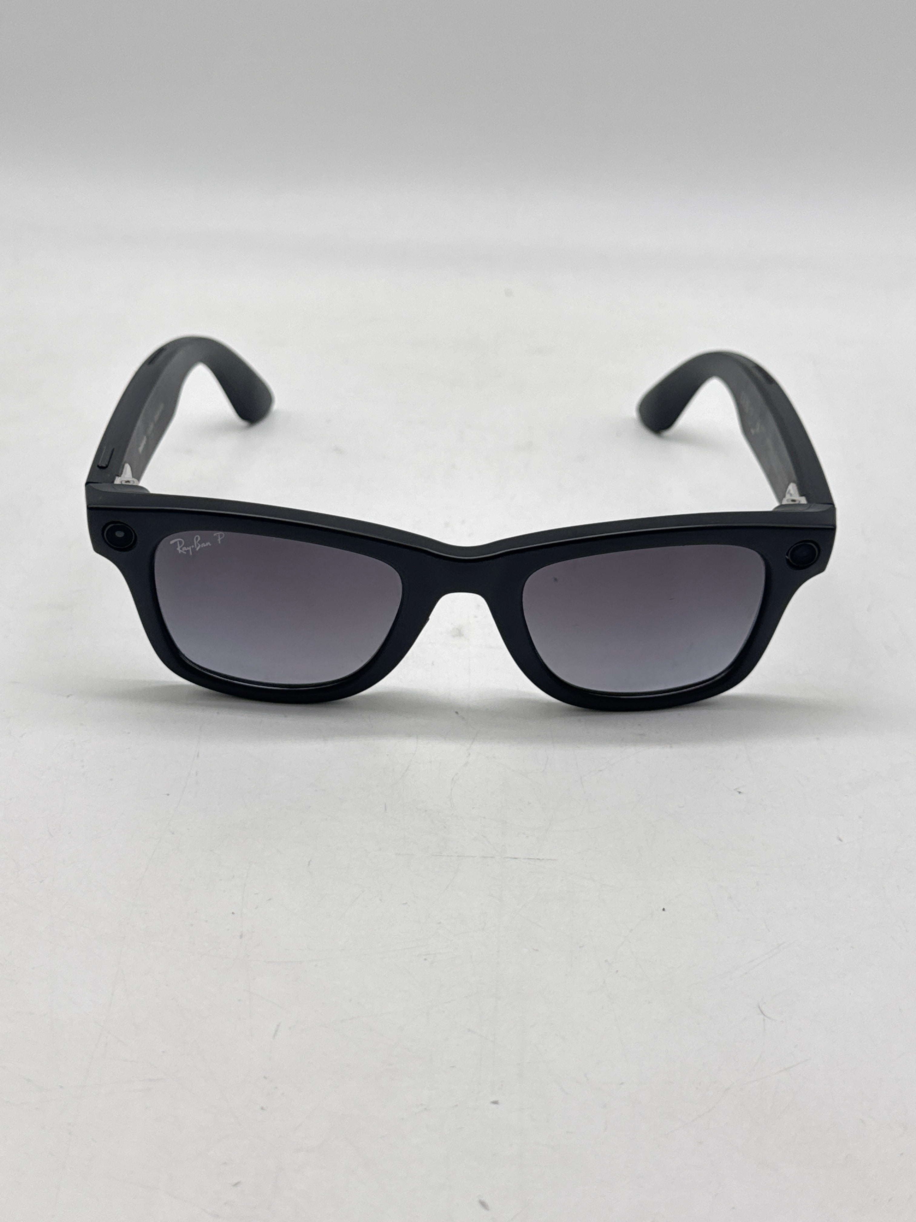 Ray-Ban Meta Wayfarer RW4006 Polarized Matte Black - Used