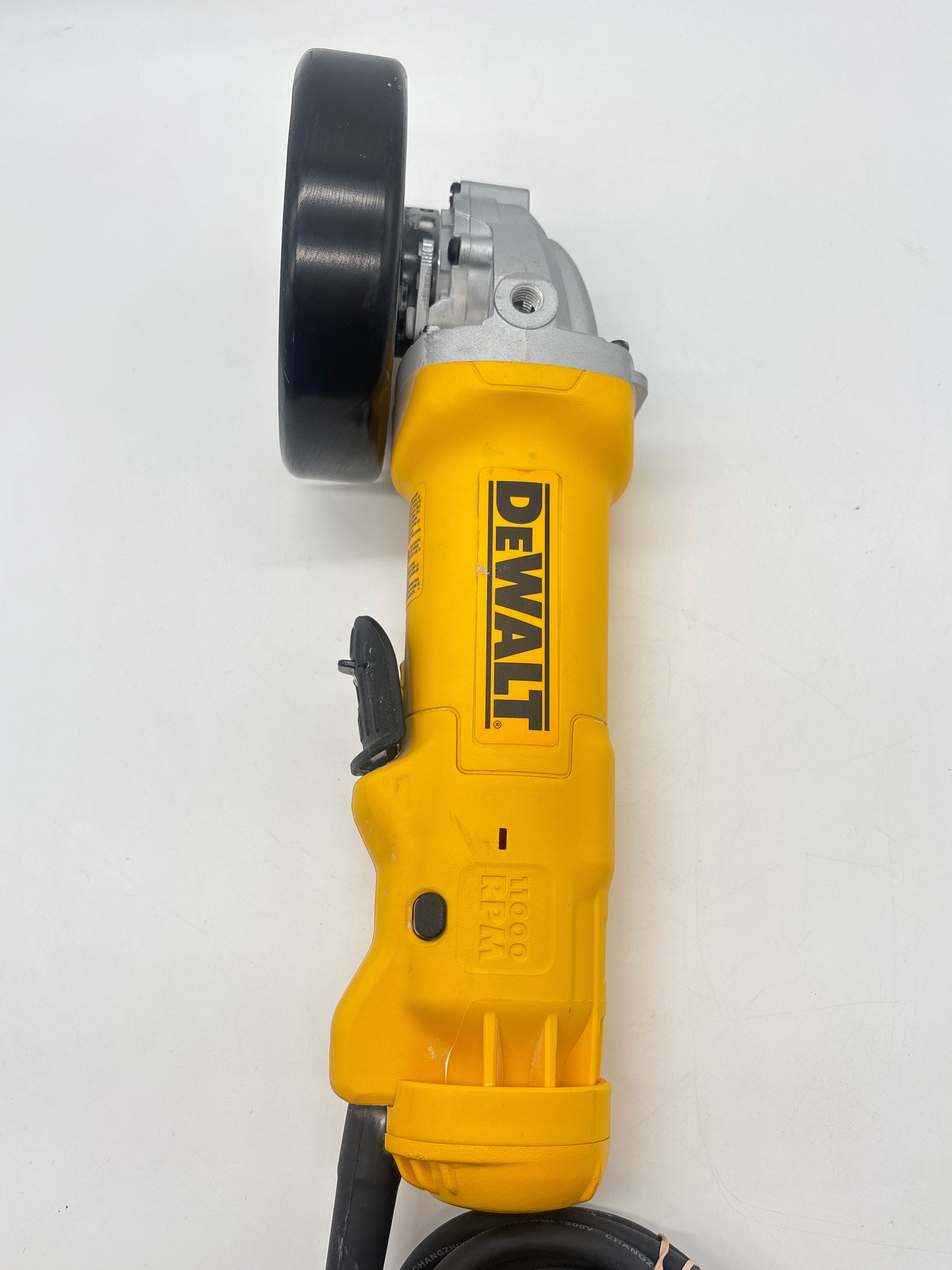 DeWalt DWE402 Angle Grinder Corded Electric Used