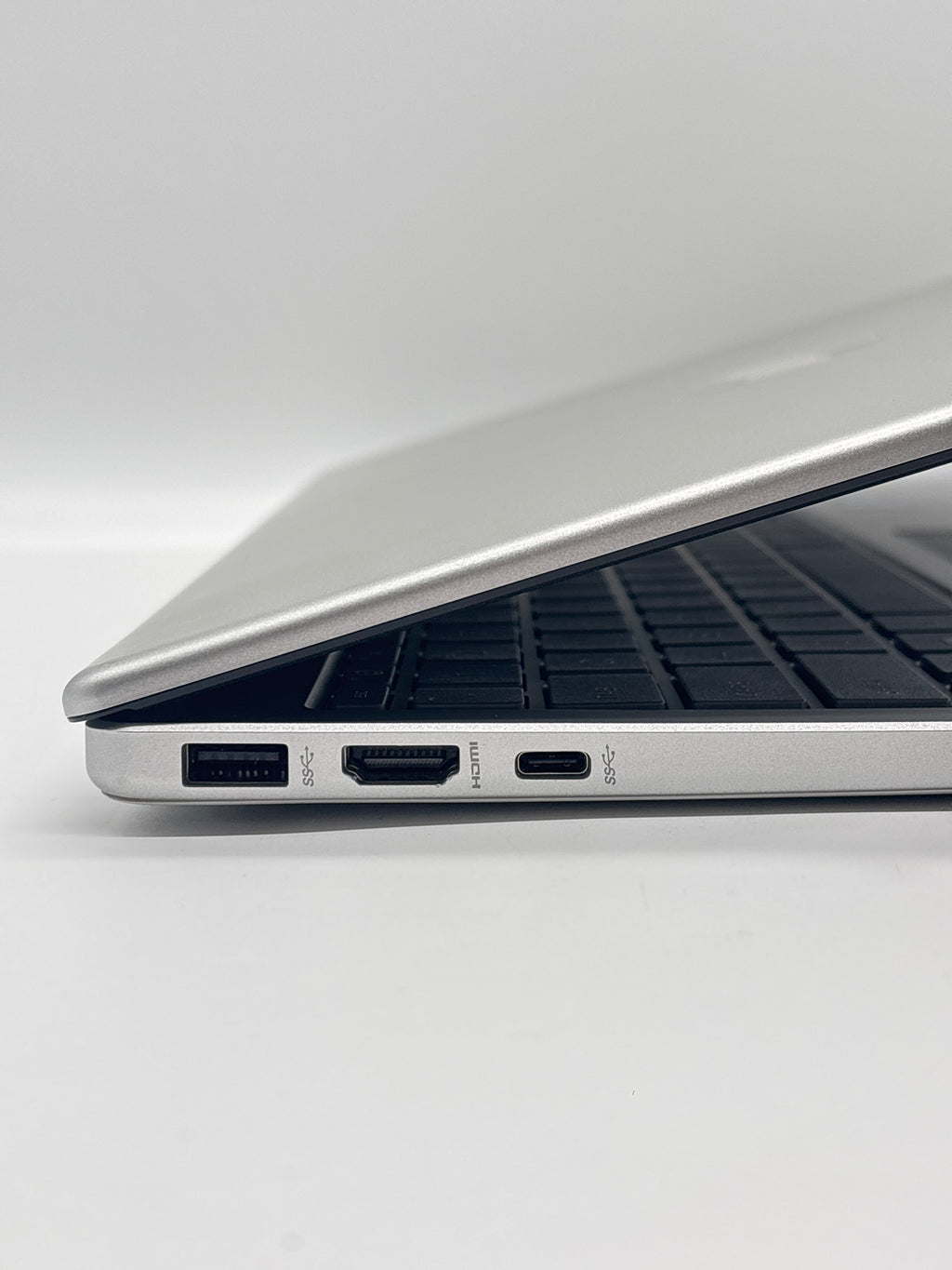 HP Laptop 15-fd0107dx i7-1255U 16 GB RAM 512 GB SSD