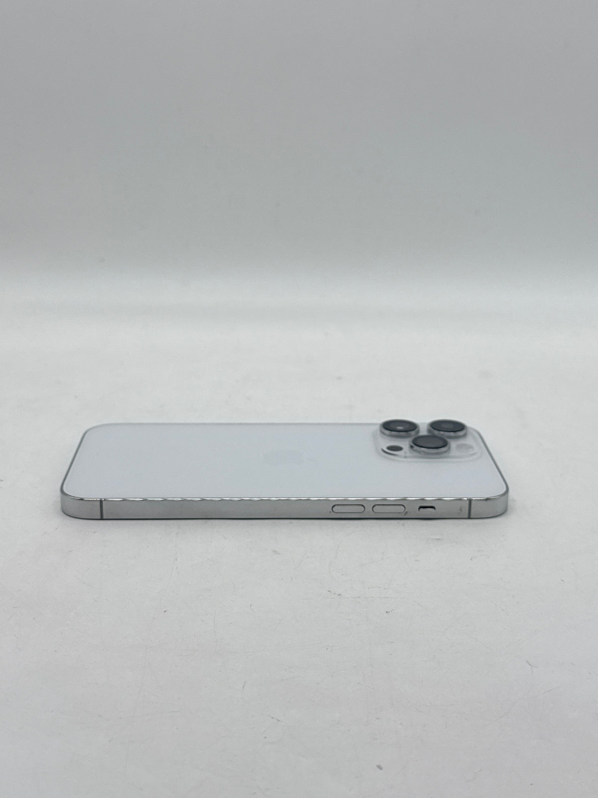 Apple iPhone 14 Pro Max 6.7" A2651 128GB Unlocked Silver - Used