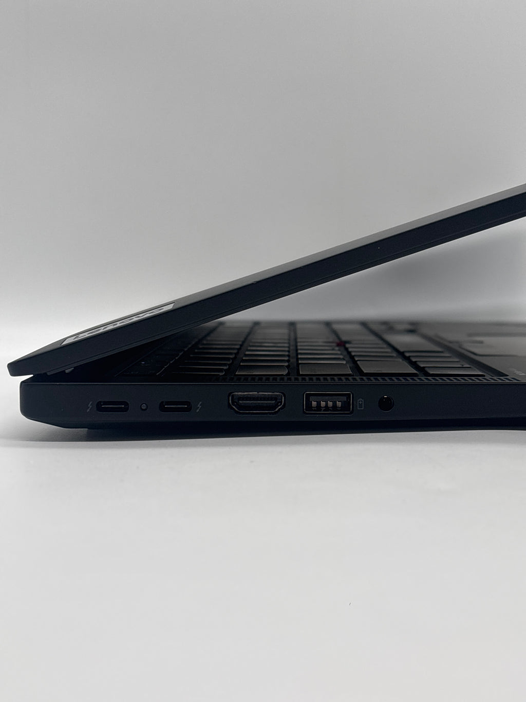 Lenovo ThinkPad T14 Gen 5 Ryzen 7 Pro 8840U 16GB RAM 512GB SSD - Read DESC
