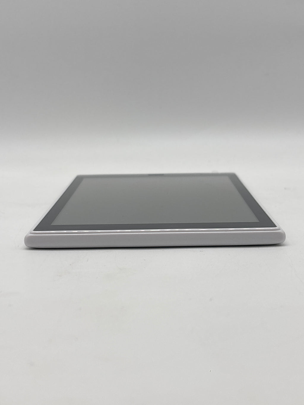 Foxx T8 Plus Tablet 3GB RAM 32GB SSD White Wi-Fi and 4G With Box