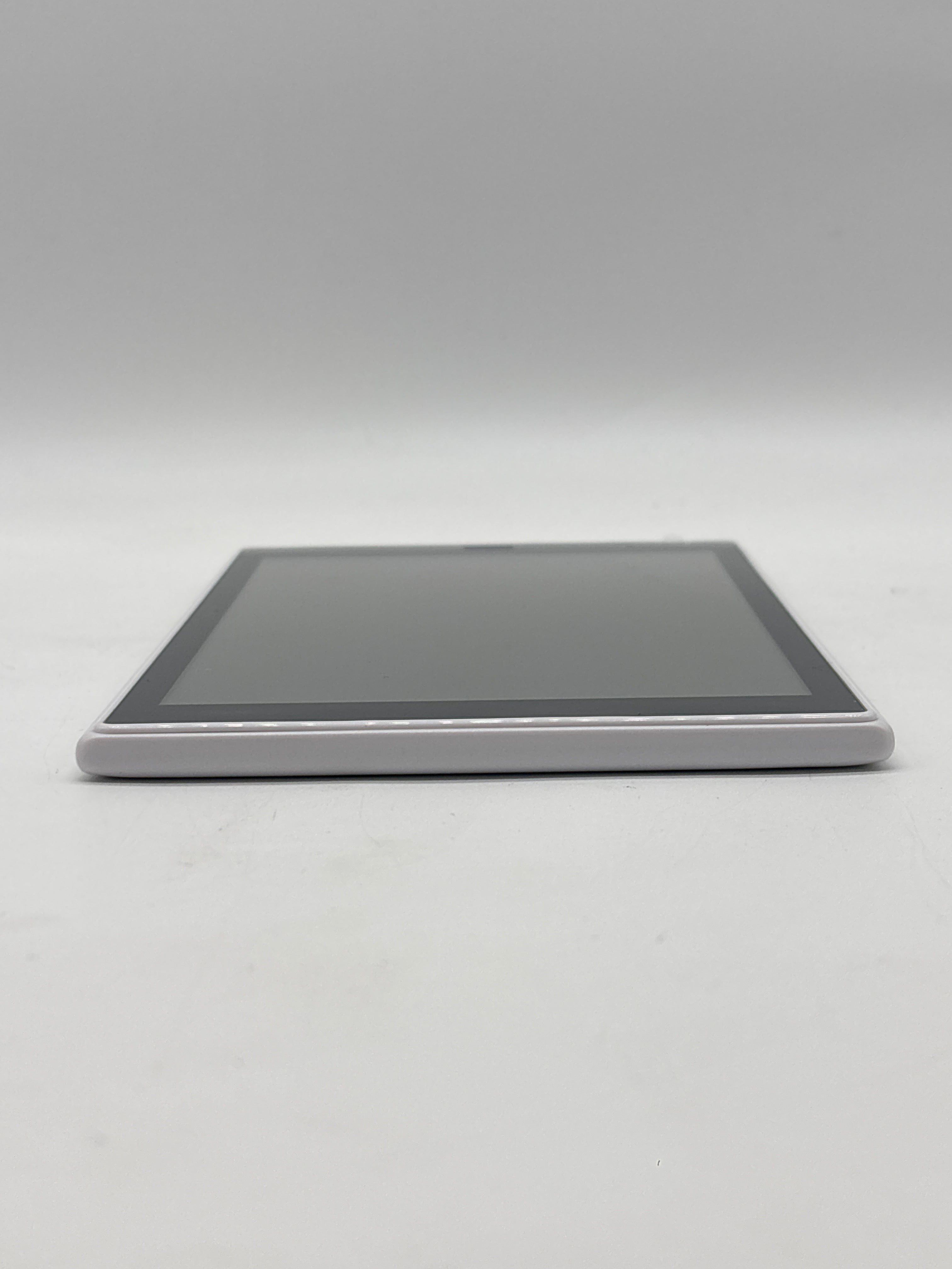 Foxx T8 Plus Tablet 3GB RAM 32GB SSD White Wi-Fi and 4G With Box
