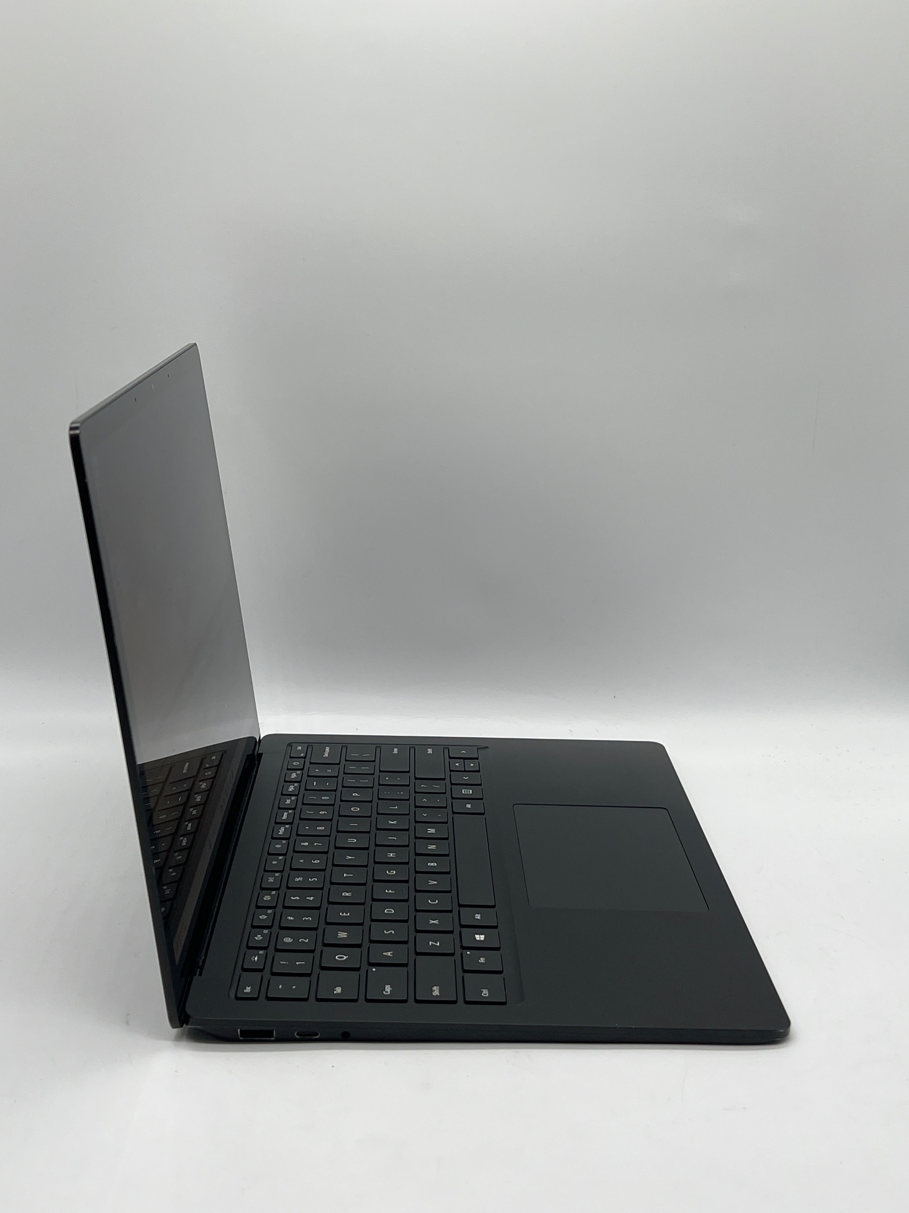 Microsoft Surface Laptop 3 1868 15" Core i5-1035G7 1.2GHz 8GB RAM 256GB SSD