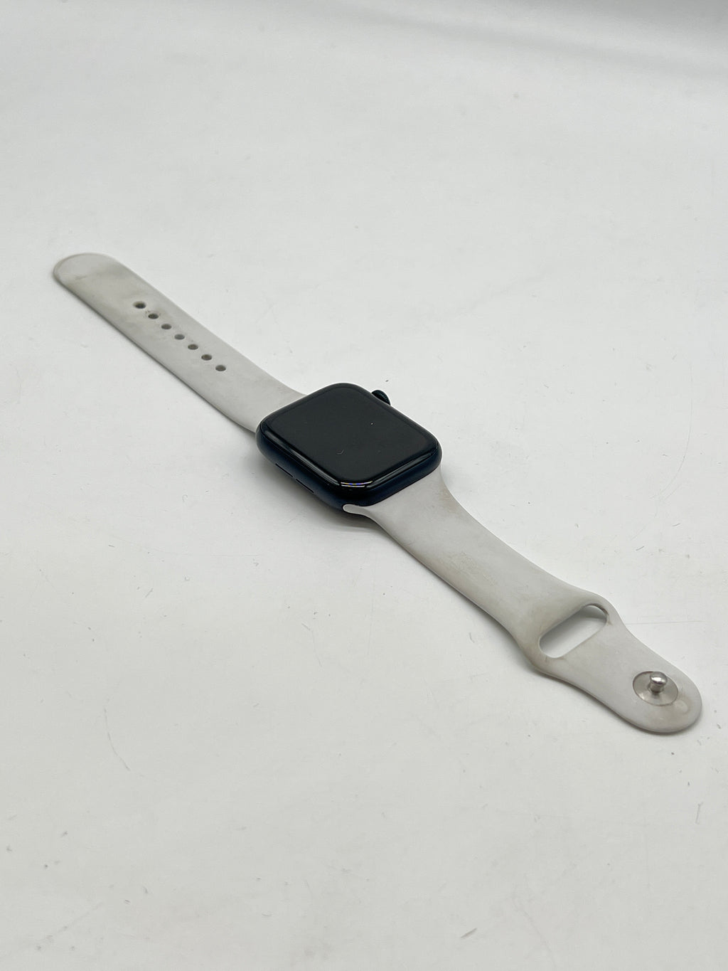 Apple Watch SE 2 GPS + Cellular 44mm A2727 Unlocked - Used