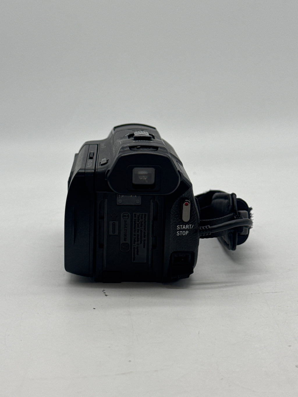 Sony HDR-PJ650V Full HD Camcorder 32GB Wi-Fi GPS Projector W/Cables