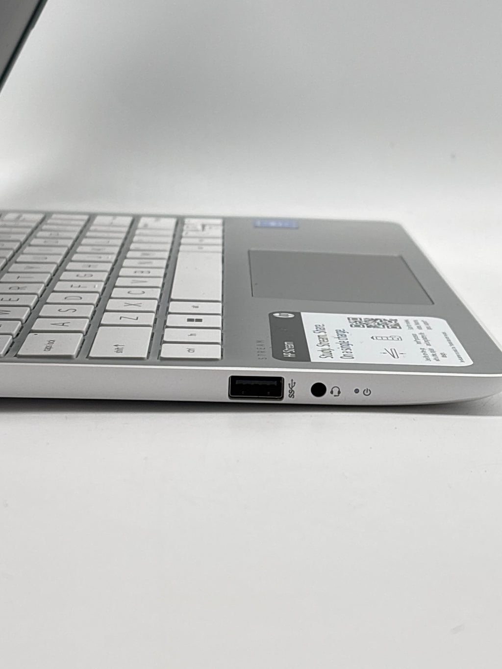 HP Stream 11-ak0xxx Celeron N4120 4GB RAM 64GB SD - Used