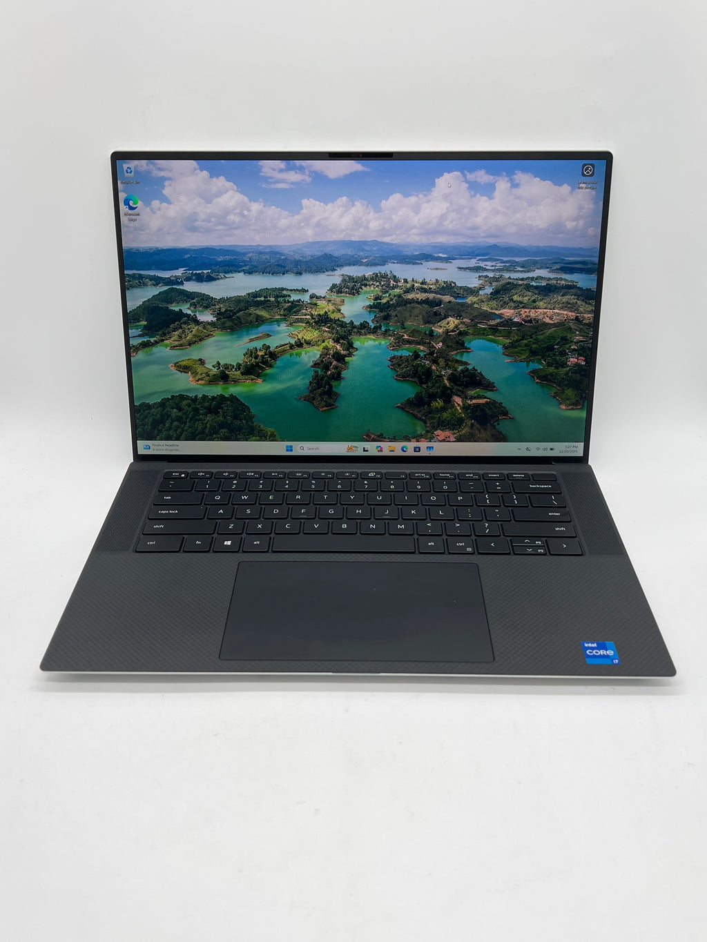 Dell XPS 15 9510 i7 16GB RAM  512GB SSD GeForce RTX 3050 Ti Black