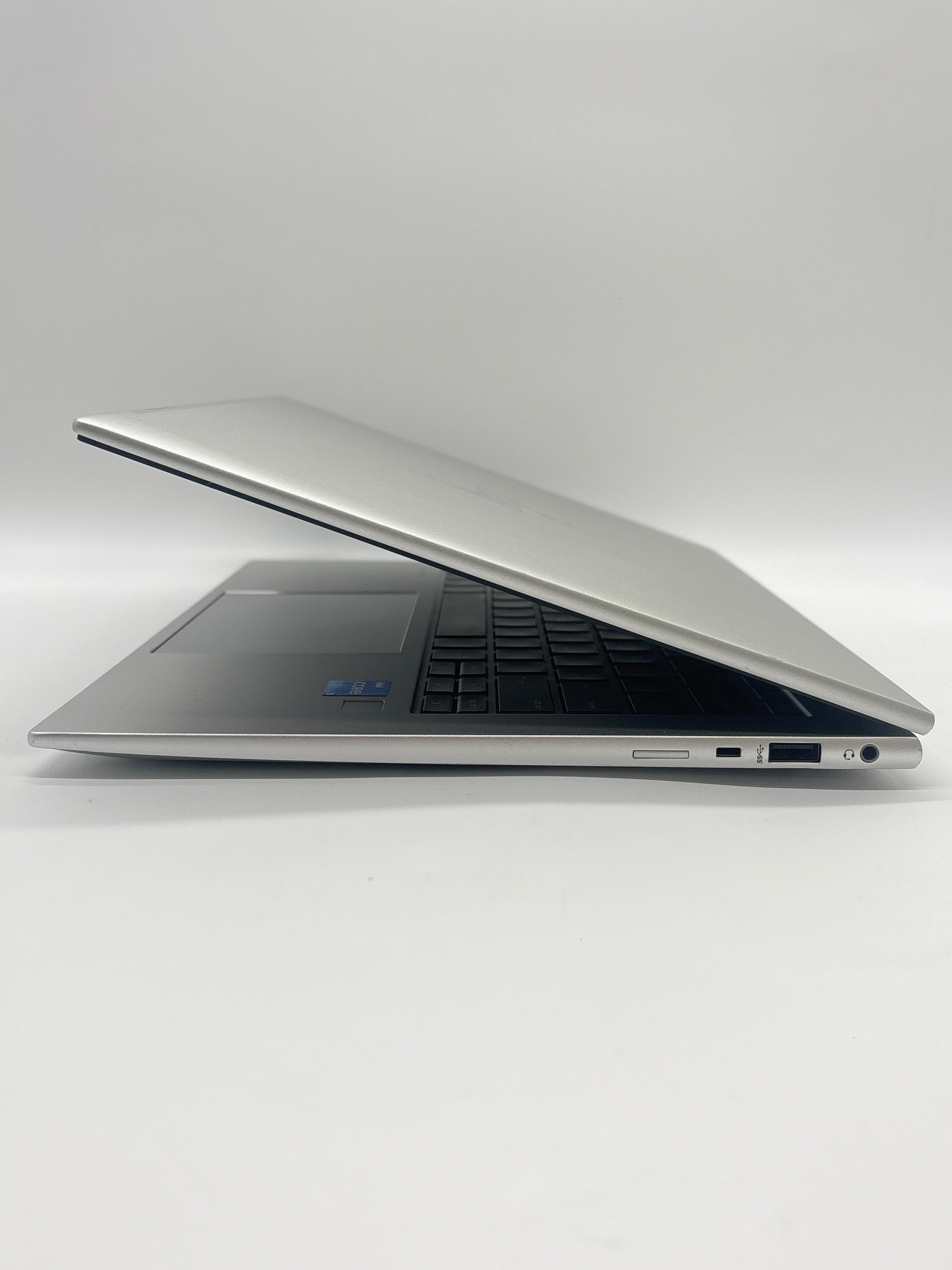 HP EliteBook 840 G10 i5-1335U 16 GB RAM 256 GB SSD - For Parts (No OS and Bios Locked)