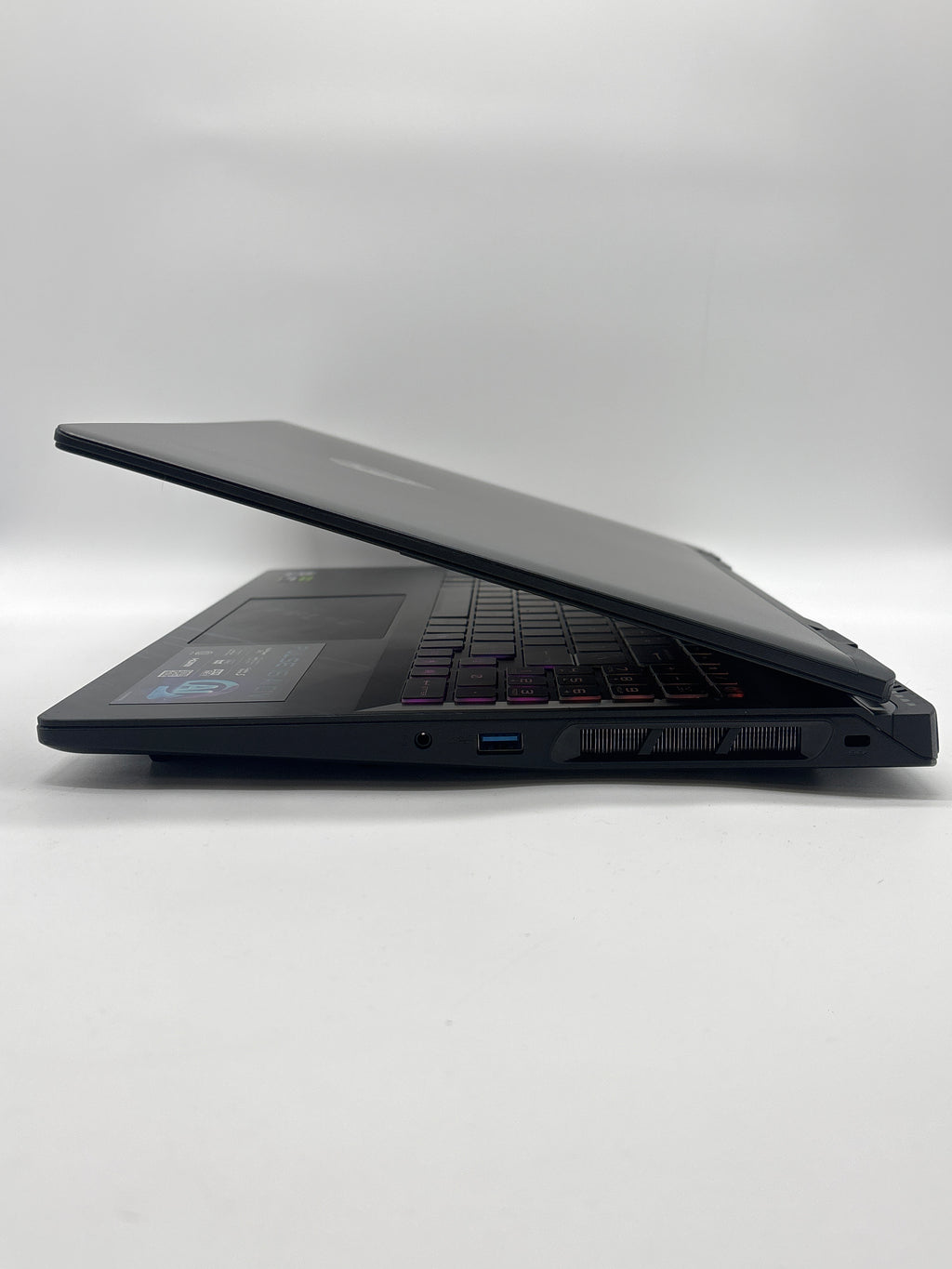 MSI Pulse 16 AI C1V Ultra 9 185H 32GB RAM 1TB SSD RTX 4070