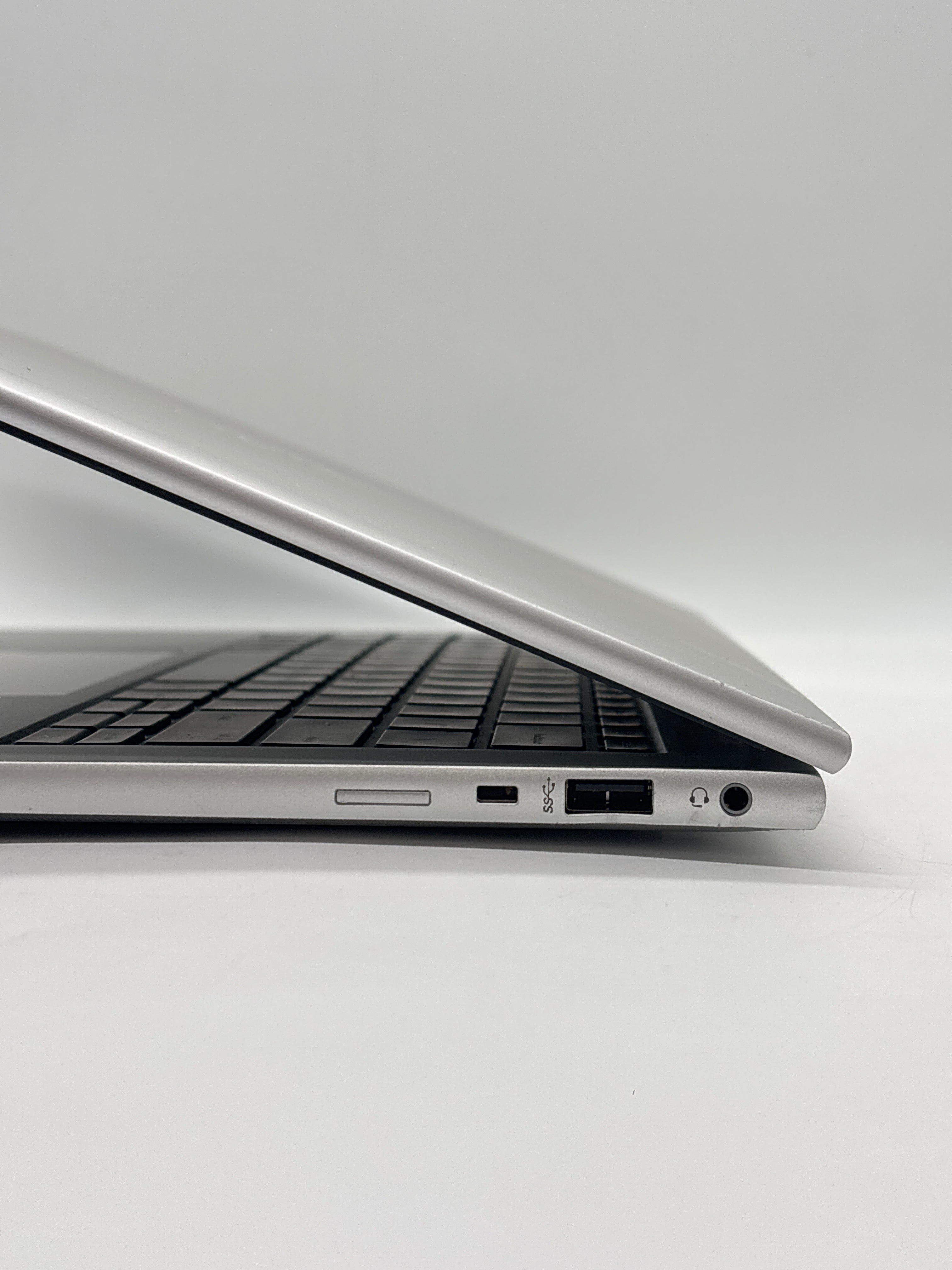HP EliteBook 840 G10 i5-1335U 16GB RAM 256GB SSD - For Parts (Read DESC)