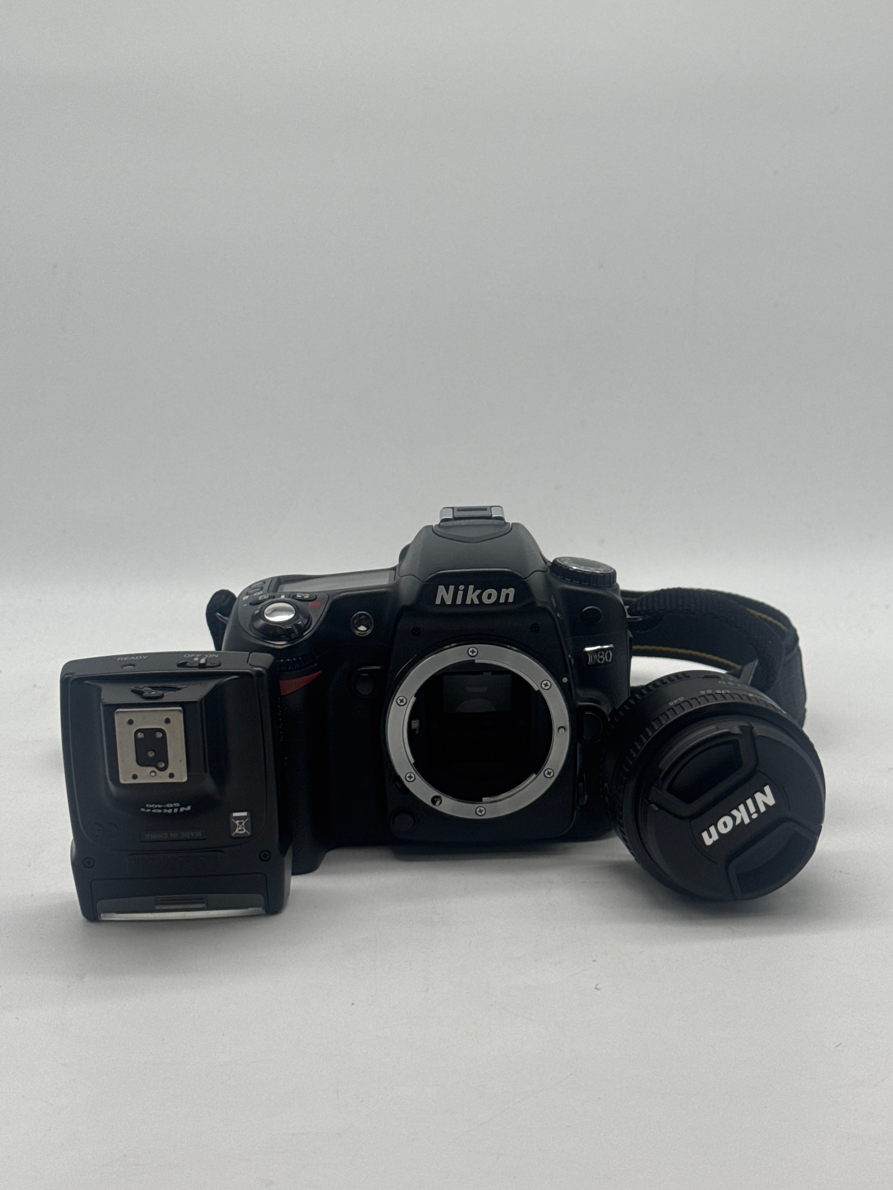 Nikon D80 10.2MP DSLR Camera w/ AF NIKKOR 50mm f/1.8D Lens & SB-400 Flash