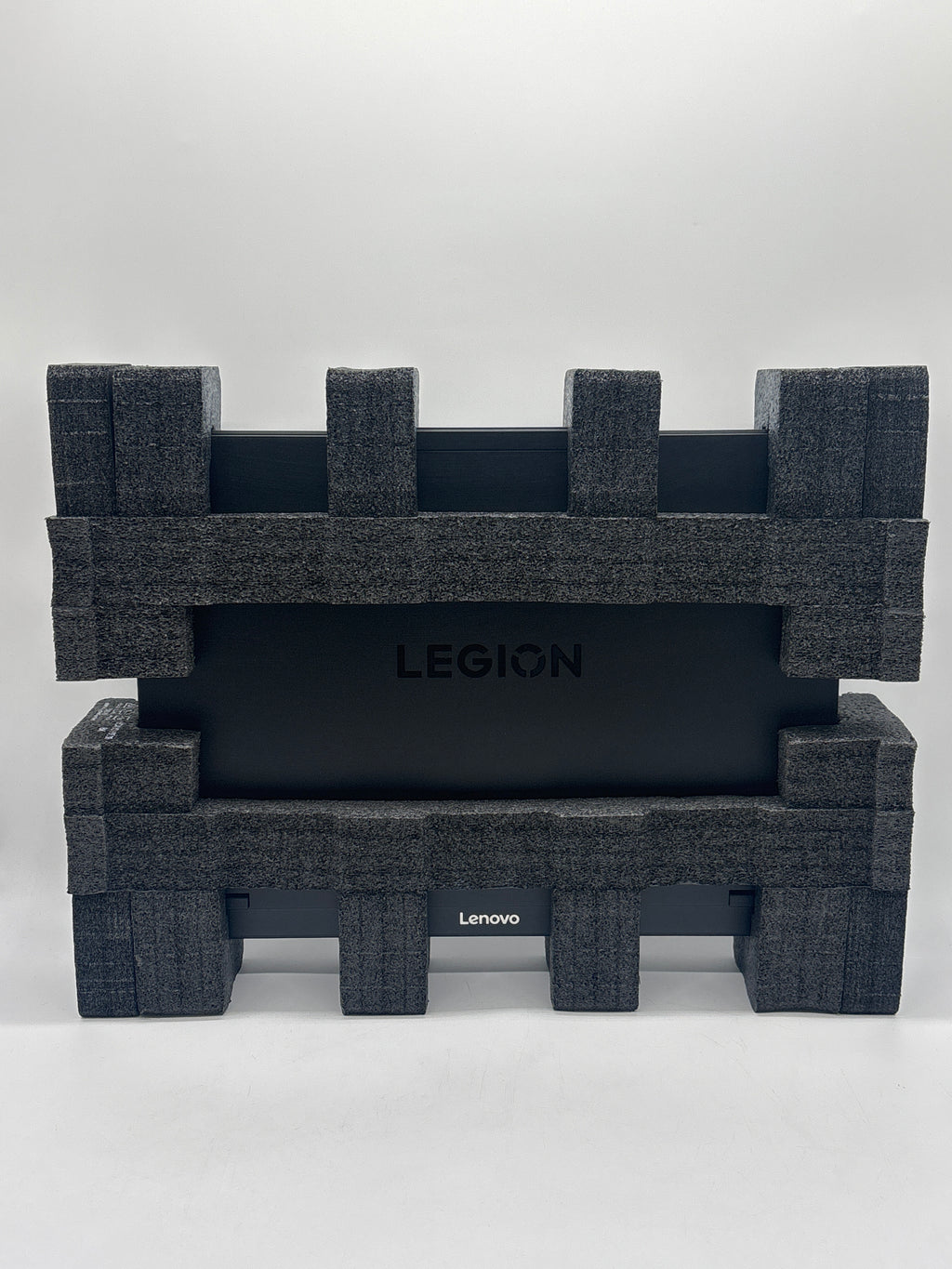 Lenovo Legion 5i 15IRX10 i7-14700HX 16GB RAM 1TB SSD RTX 5060 - Open Box