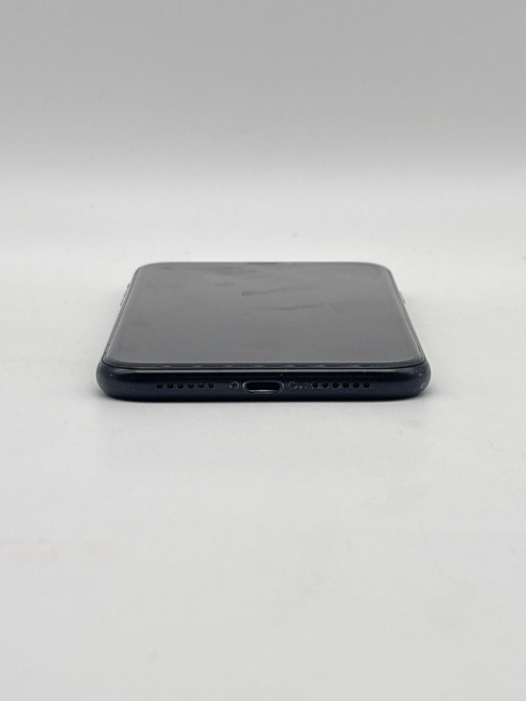 Apple iPhone XR 6.1 in Hexa Core 128GB Black Verizon - For parts