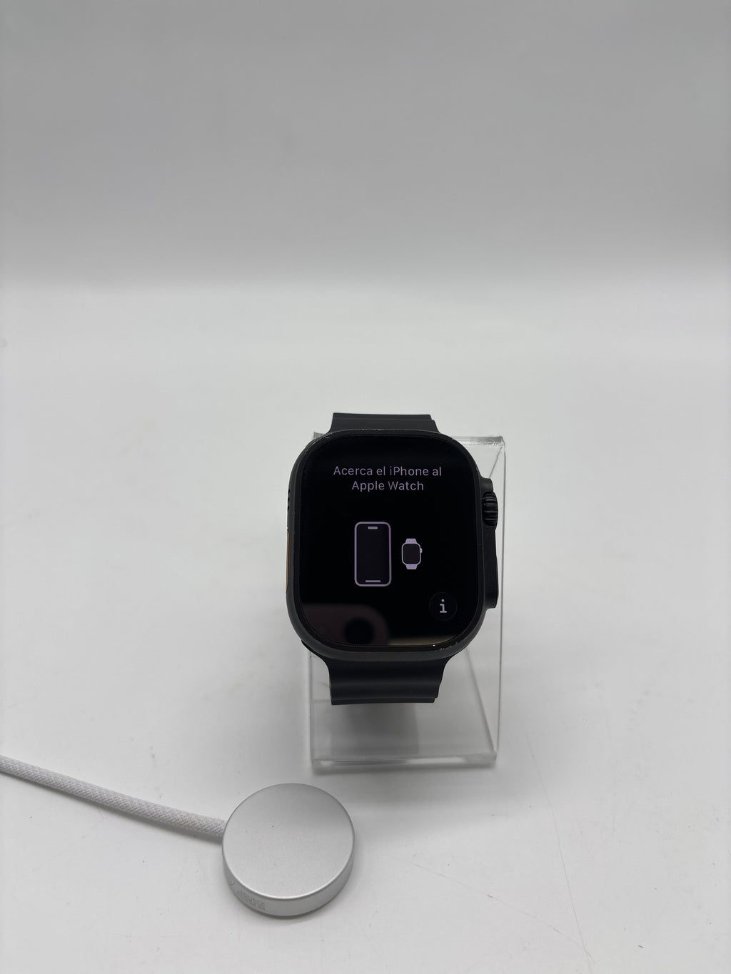 Apple Watch Ultra 2 49mm Black Titanium GPS Cellular 64GB - Used