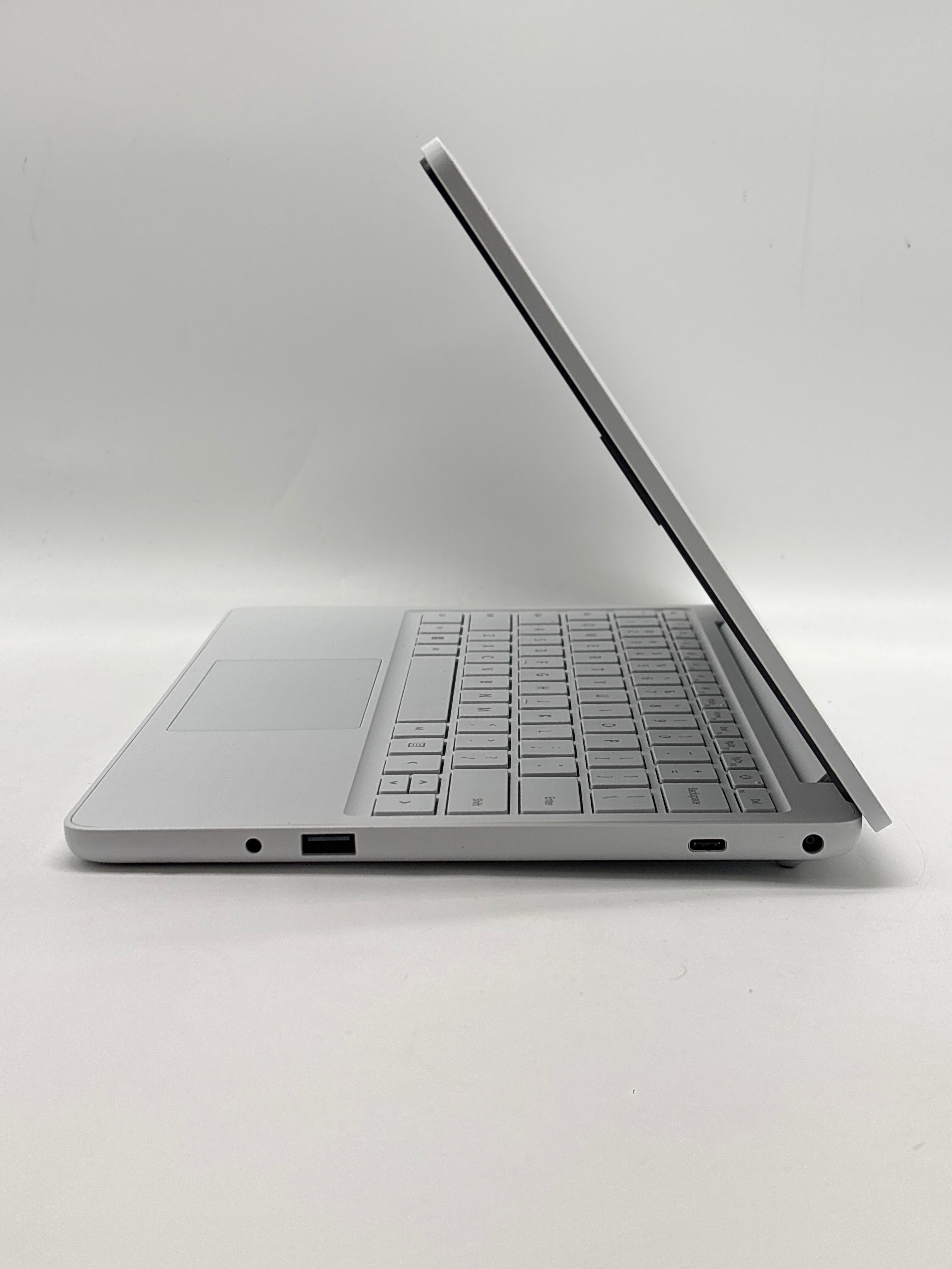 Microsoft Surface Laptop SE Celeron N4120 8GB RAM 128GB SD - Used