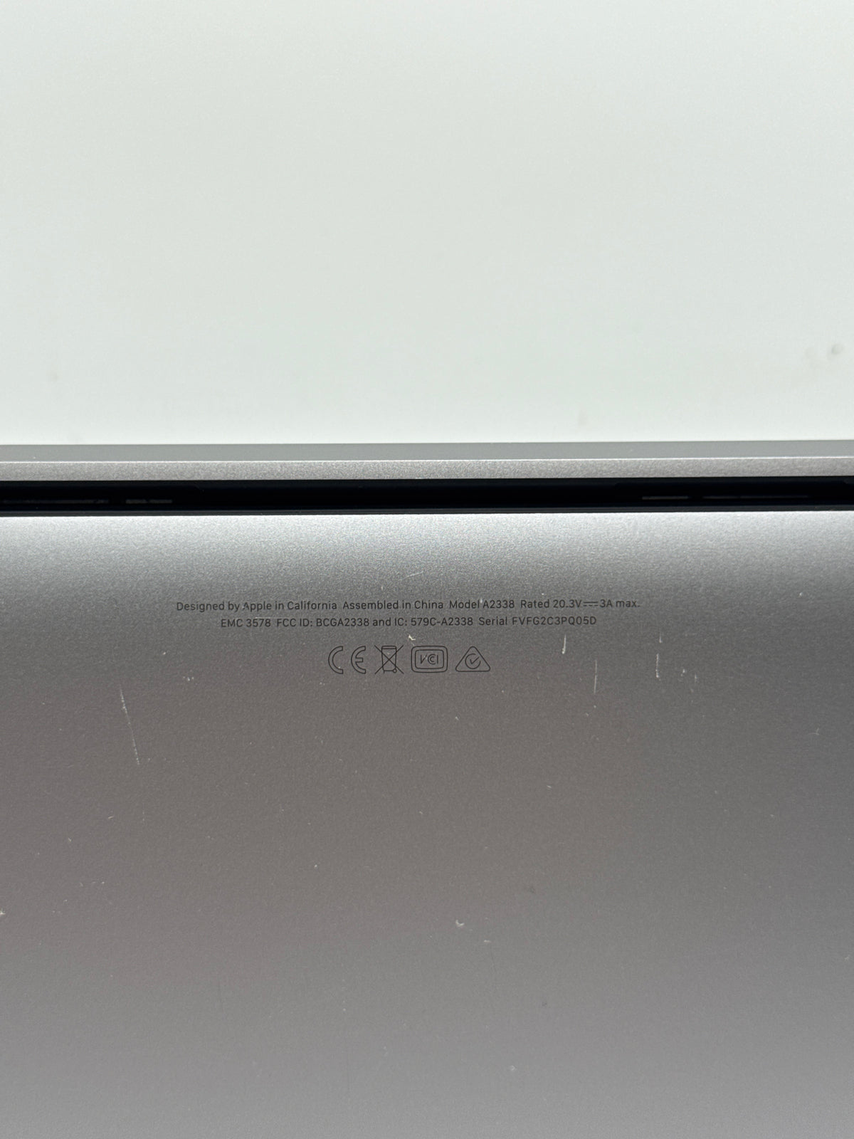 Apple MacBook Pro 13" A2338 M1 8GB RAM 256GB SSD Space Gray - Used