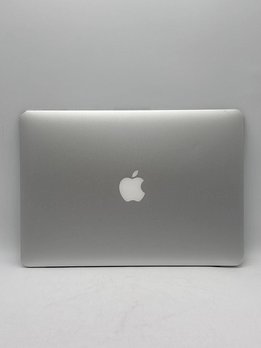 Apple MacBook Air A1466 i5 8GB RAM 256GB SSD