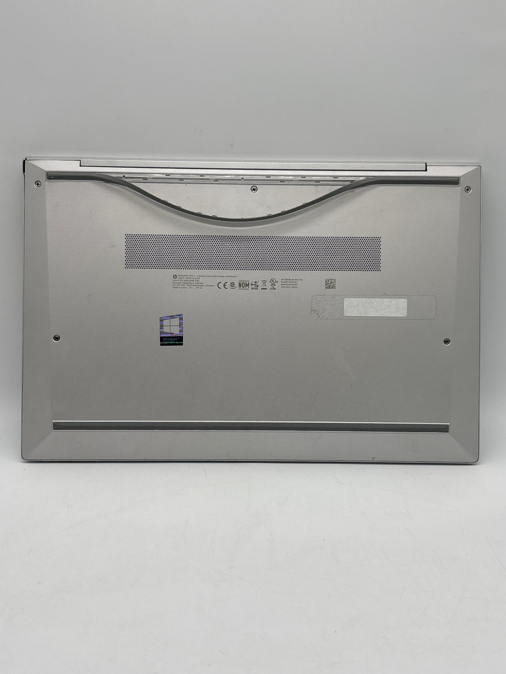 HP EliteBook 840 G8 14" i5-1145G7 8GB RAM 256GB SSD - For Parts (READ)
