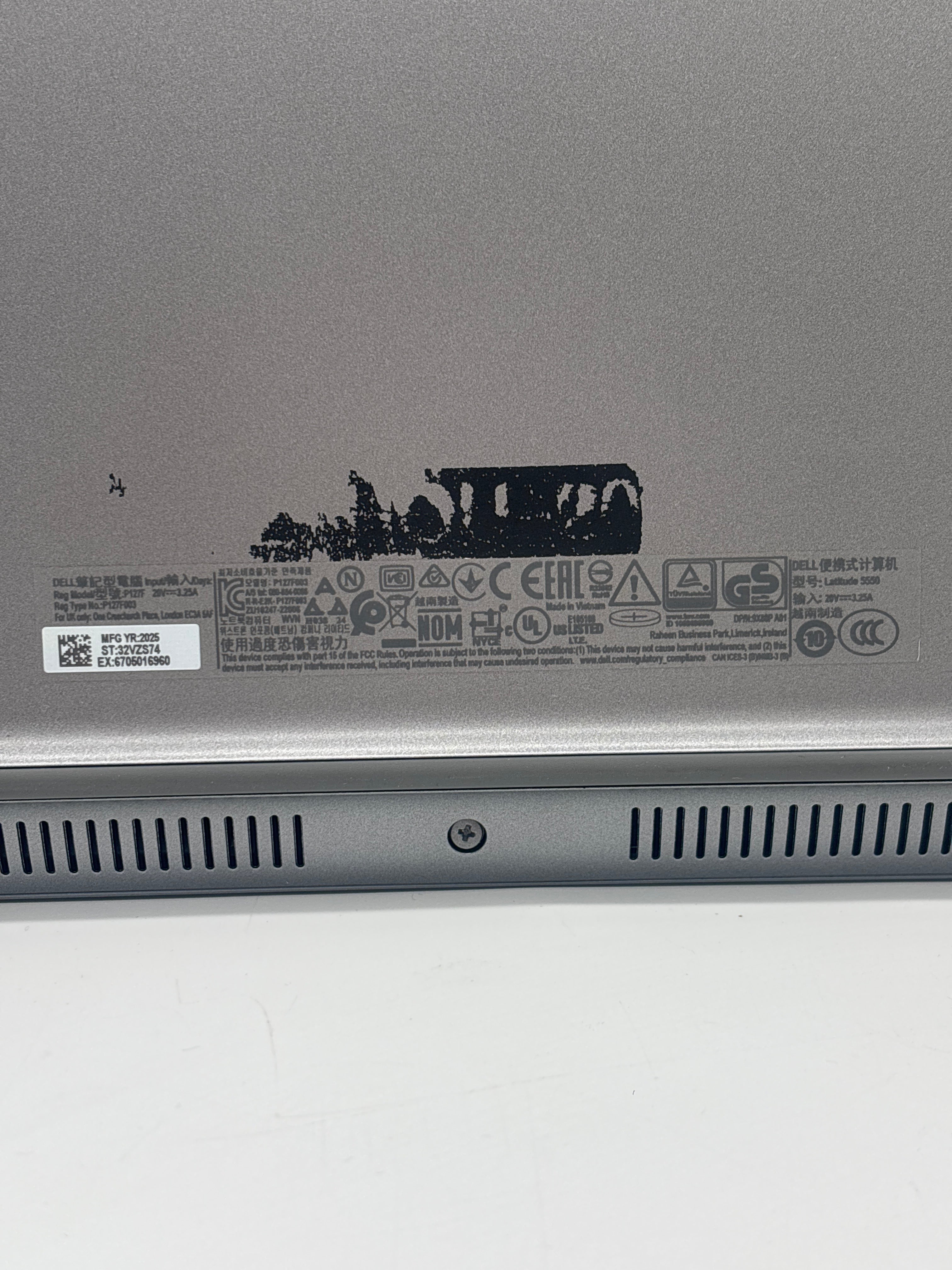 Dell Latitude 5550 Ultra 5 125U 16GB RAM 256GB SSD - Used (Warranty)
