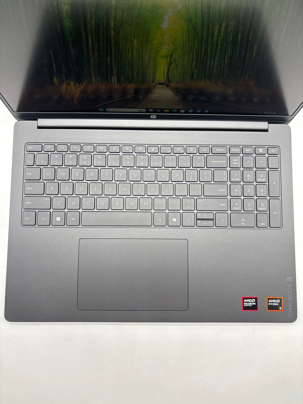 HP OmniBook 3 16-by0299nr 16" AMD Ryzen 3 8GB RAM 512GB SSD Black - Open Box