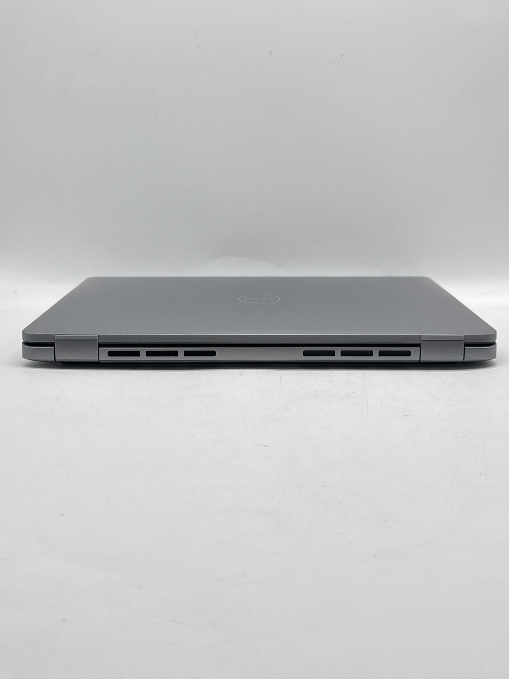 Dell Latitude 5440 14" Core i5-1335U 16GB RAM 256GB SSD Gray - Used