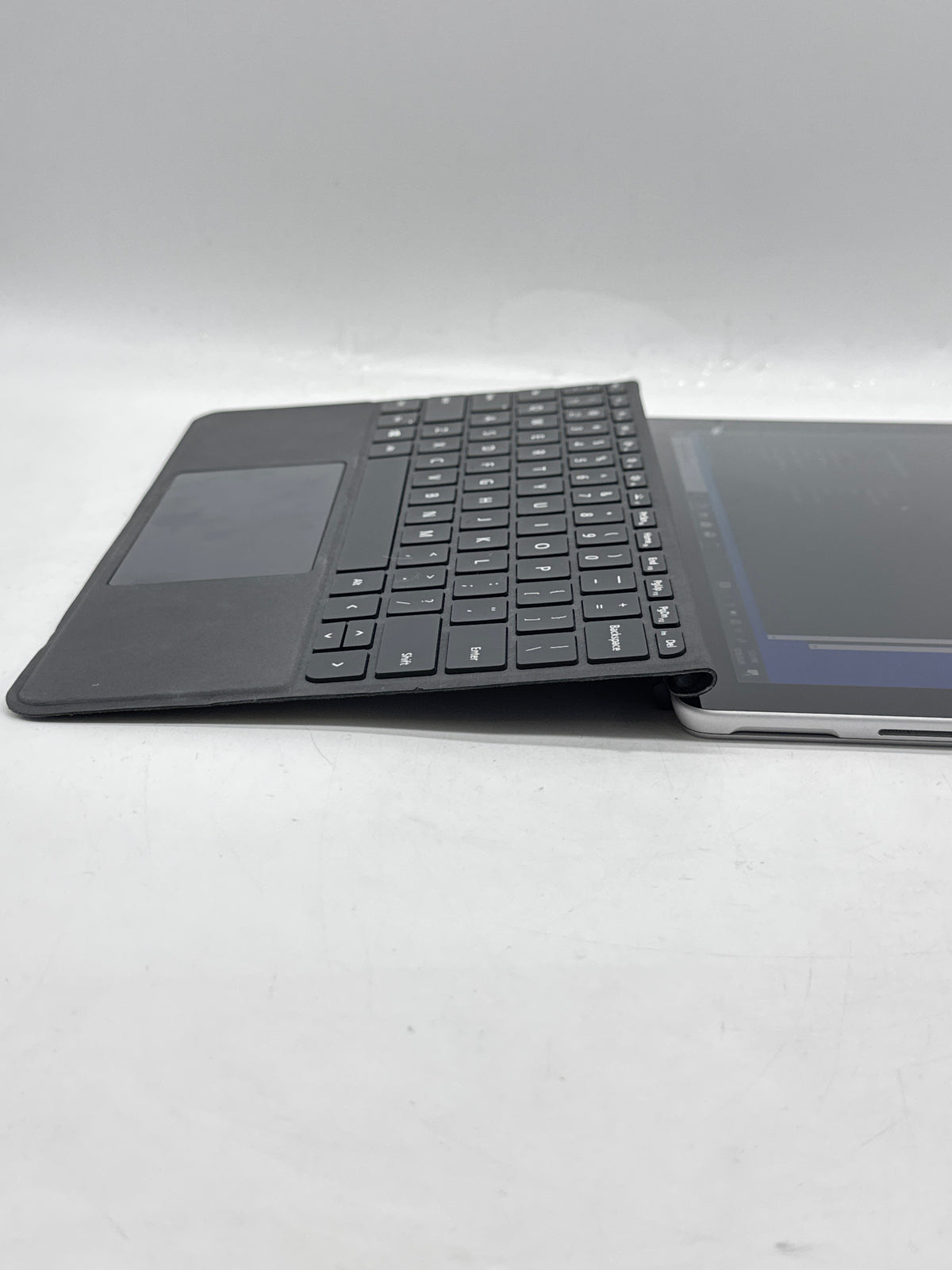 Microsoft Surface Go 1824 Intel Pentium 4415Y 8GB RAM 128GB SSD Wi-Fi - Used