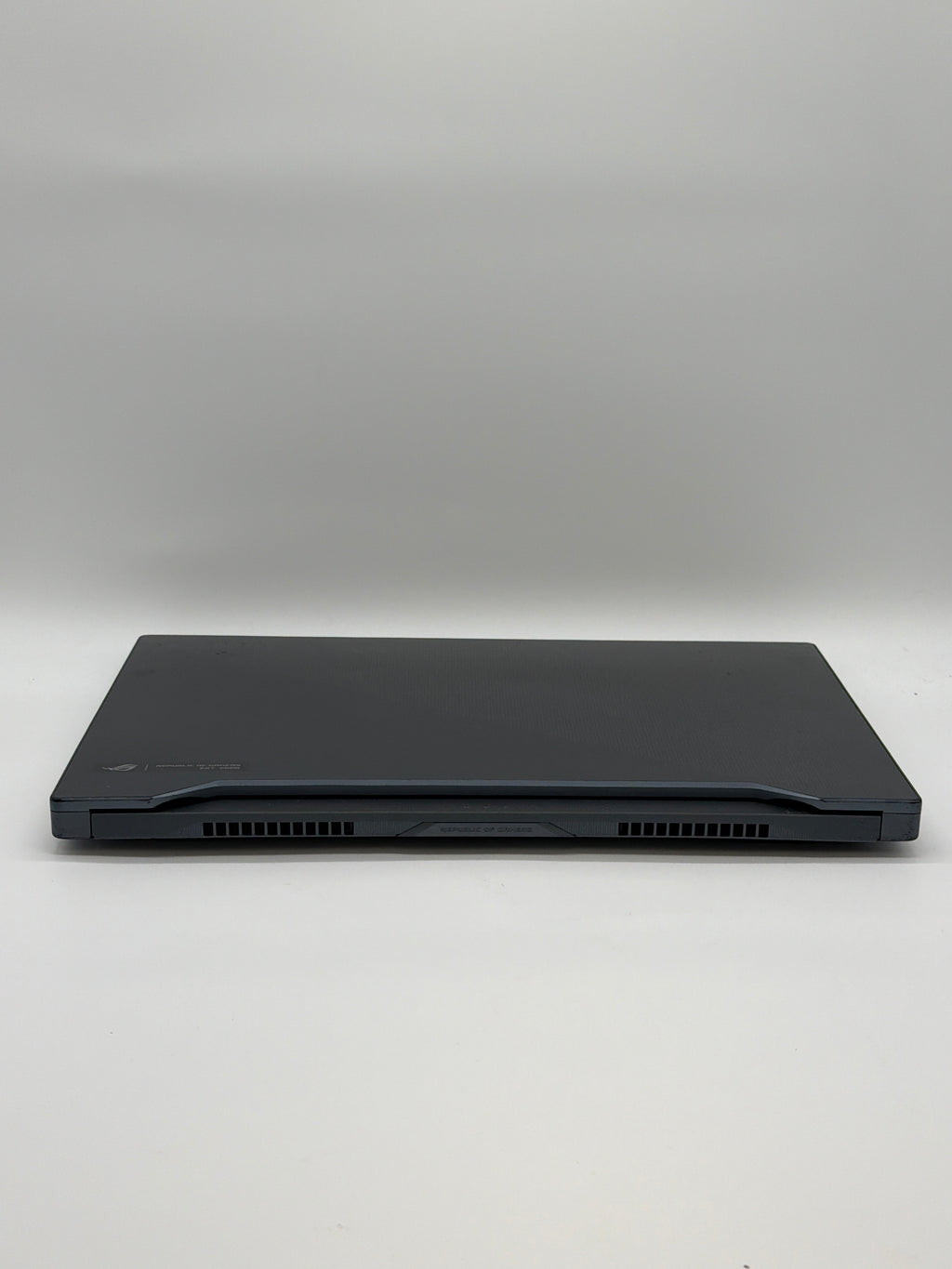 ASUS ROG Zephyrus M15 I7-10750H 1TB SSD 16GB RTX 2070 Max Q