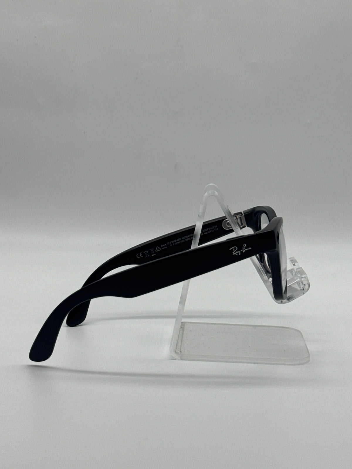 Ray-Ban Meta Wayfarer RW4012 Gen 2 Matte Black Smart Glasses - Used