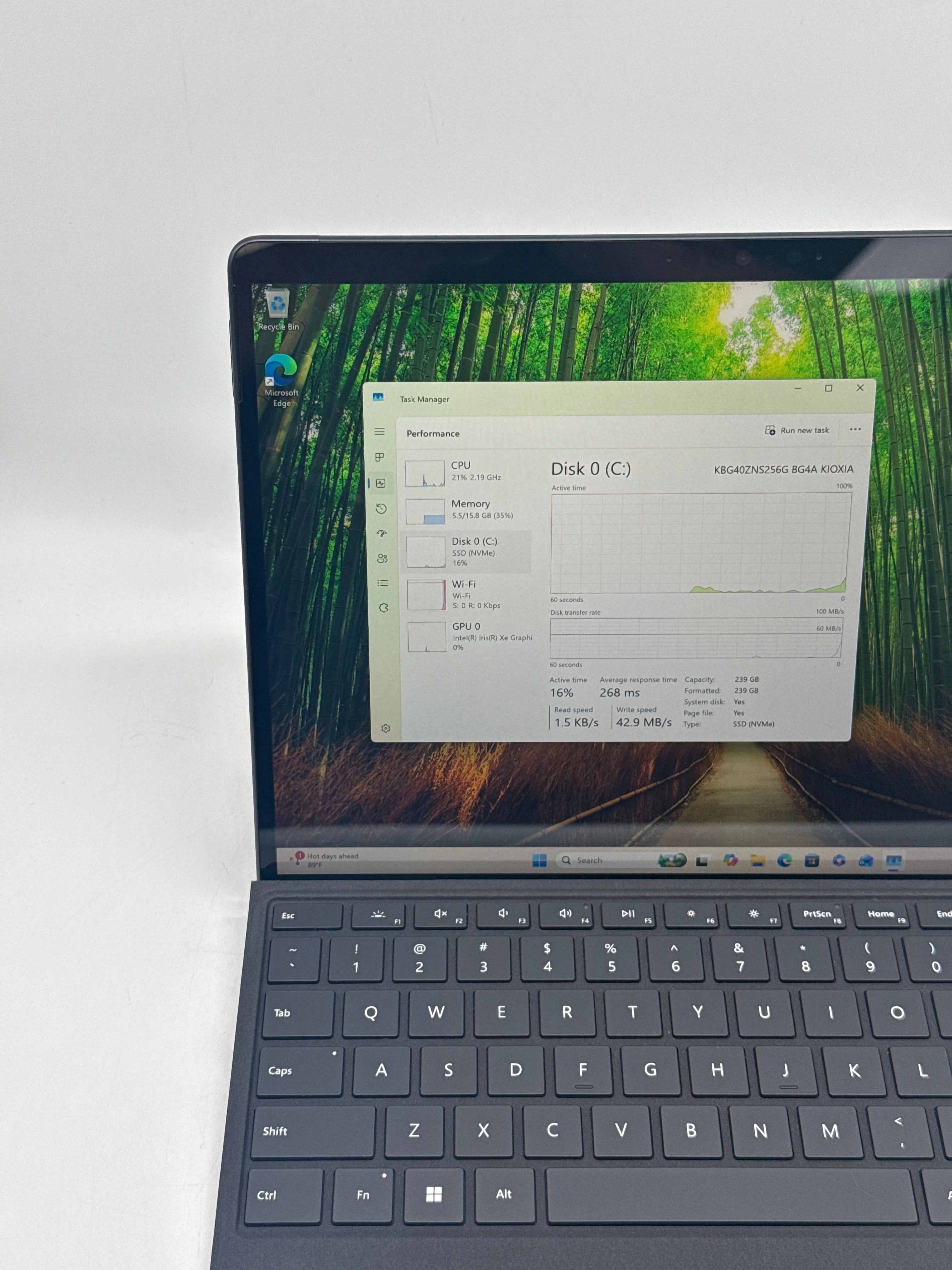 Microsoft Surface Pro 8 1983 i5-1135G7 16GB RAM 256GB SSD