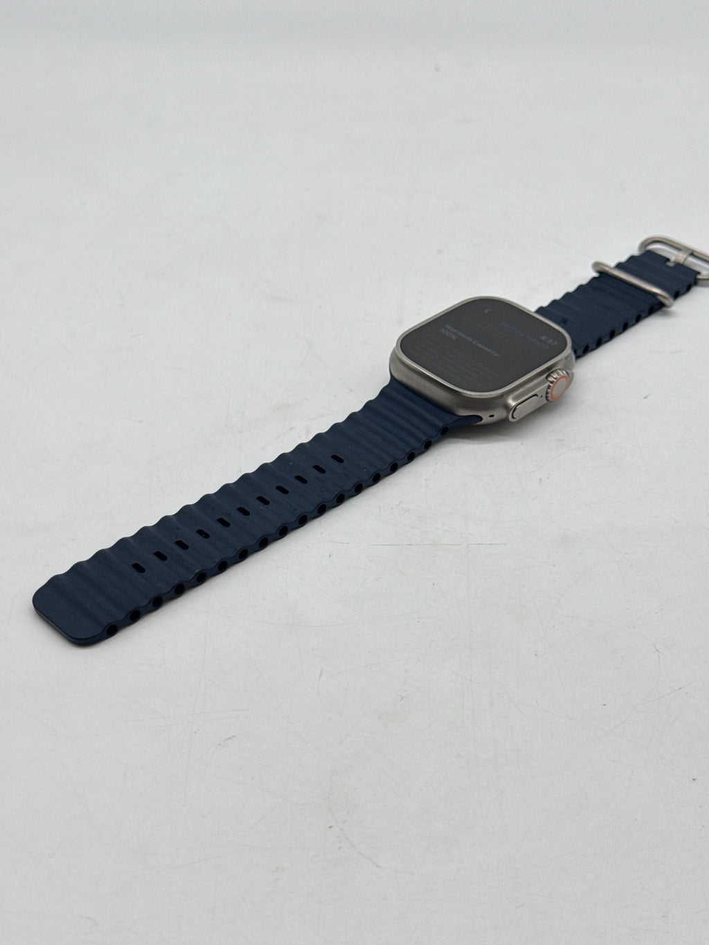 Apple Watch Ultra 2 A2986 49mm Titanium GPS + Cellular - Used