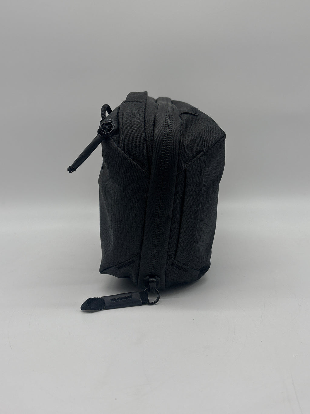 Peak Design Tech Pouch Zippered Organizer Bag Pockets Weatherproof Nylon Black