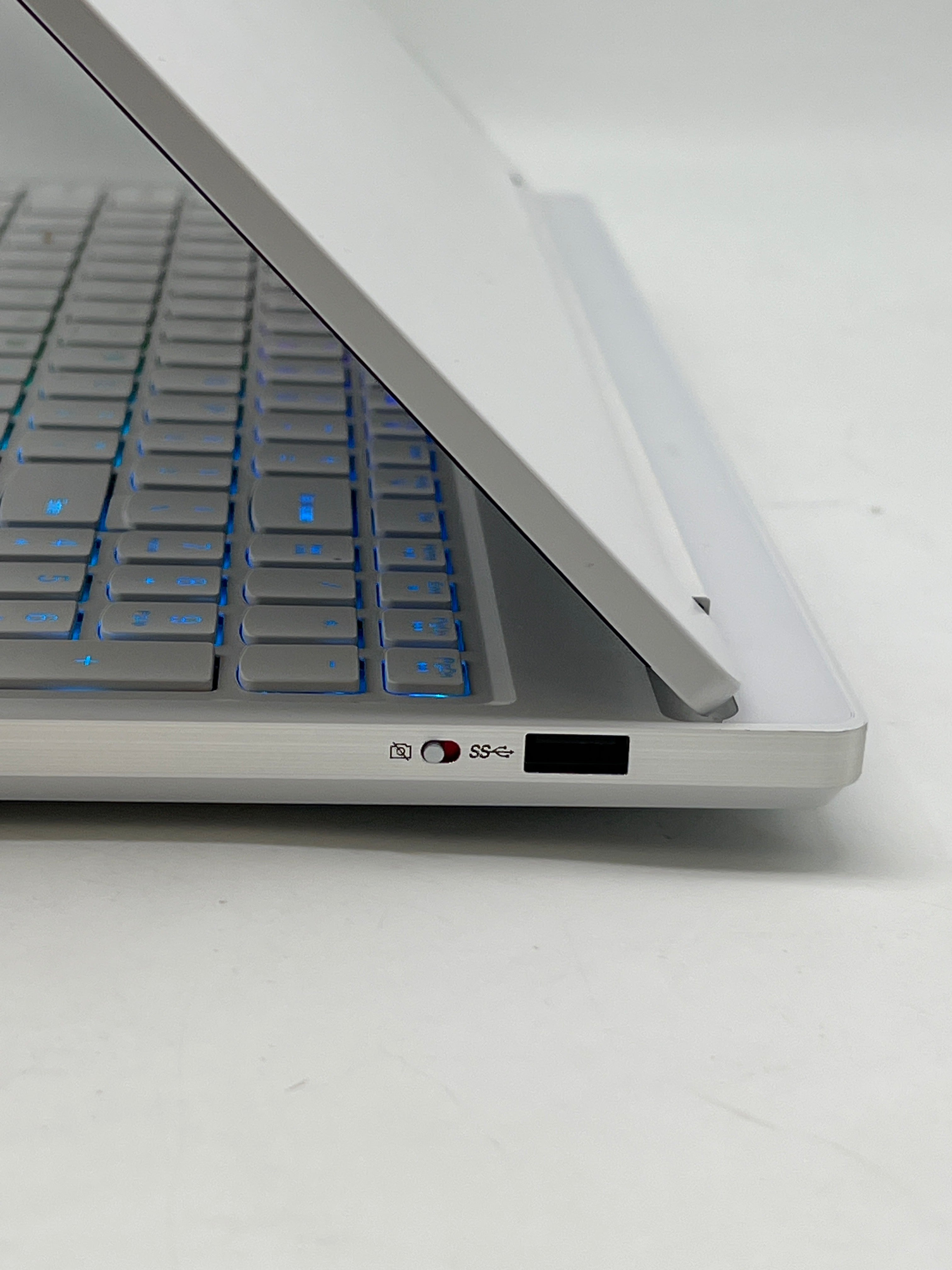 Lenovo Legion 7 16IRX9 i9-14900HX 32GB RAM 1TB SSD RTX 4070 S- Used