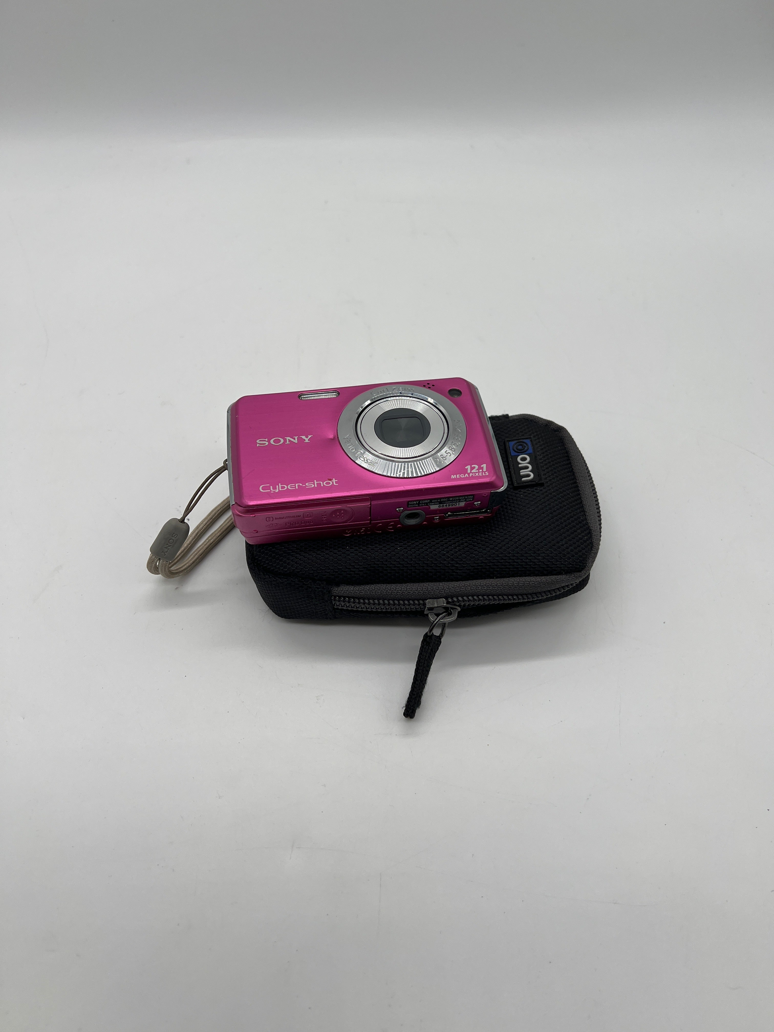 Sony Cyber-shot DSC-W220 12.1 MP Compact Digital Camera Pink Untested