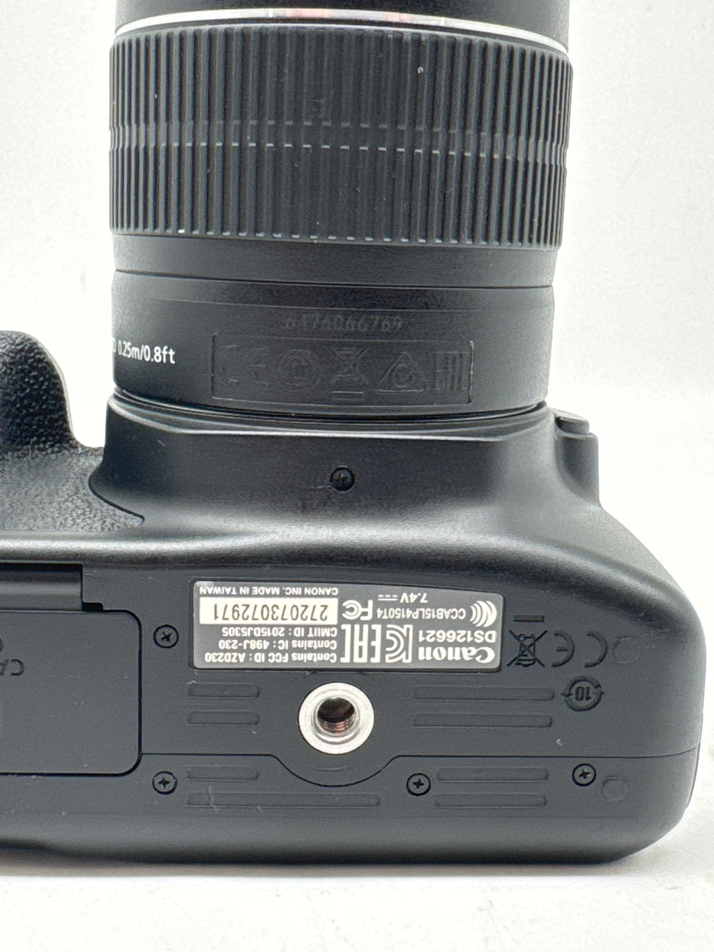 Canon EOS Rebel T6 18.0 MP DSLR Camera W/ Canon Len EF-S 18-55mm f/3.5-5.6 IS II and 2 Charging docks.