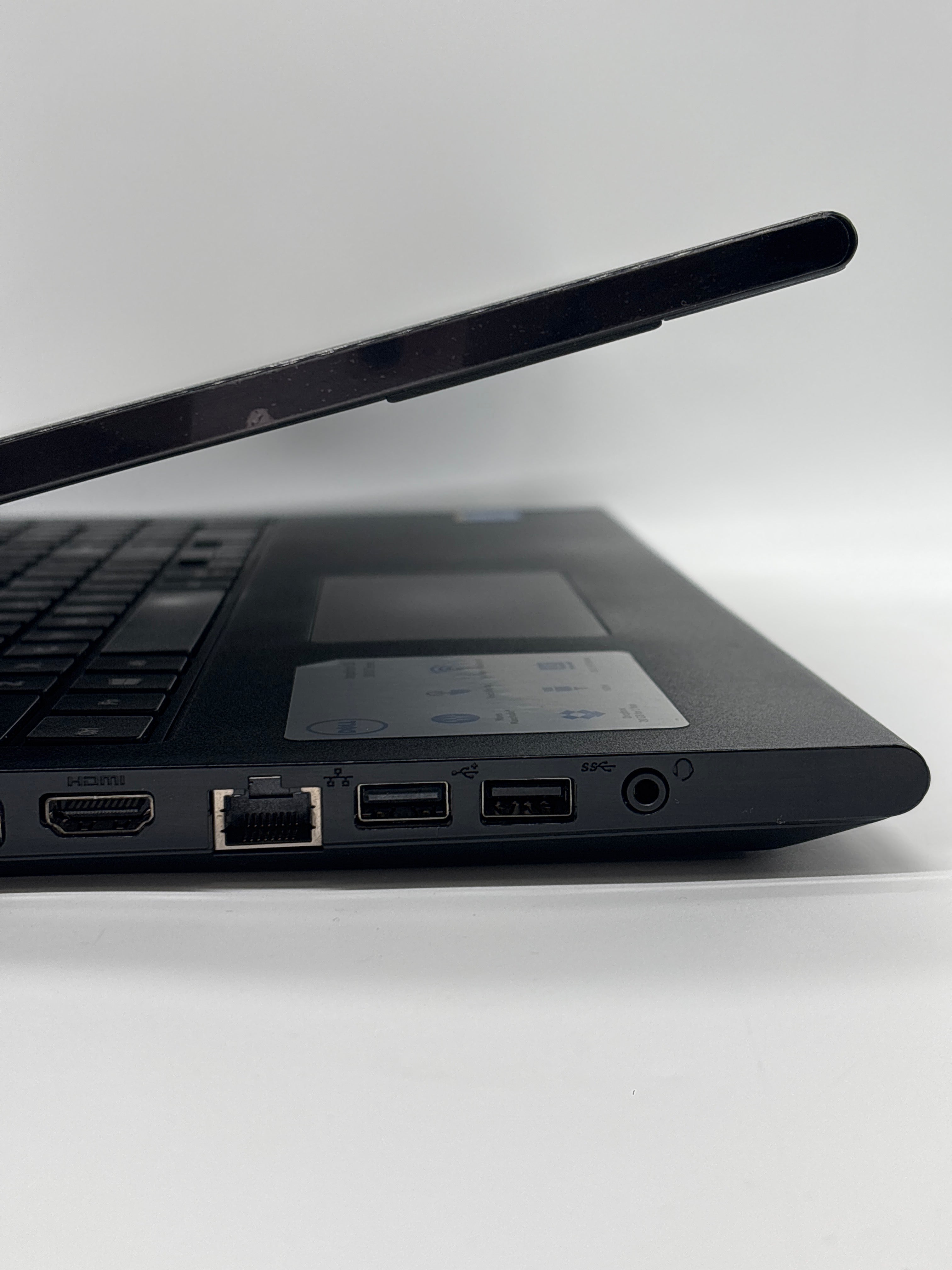 Dell Inspiron 15 3542 i3-4030U 4GB RAM 500GB HDD - For Parts (No OS)