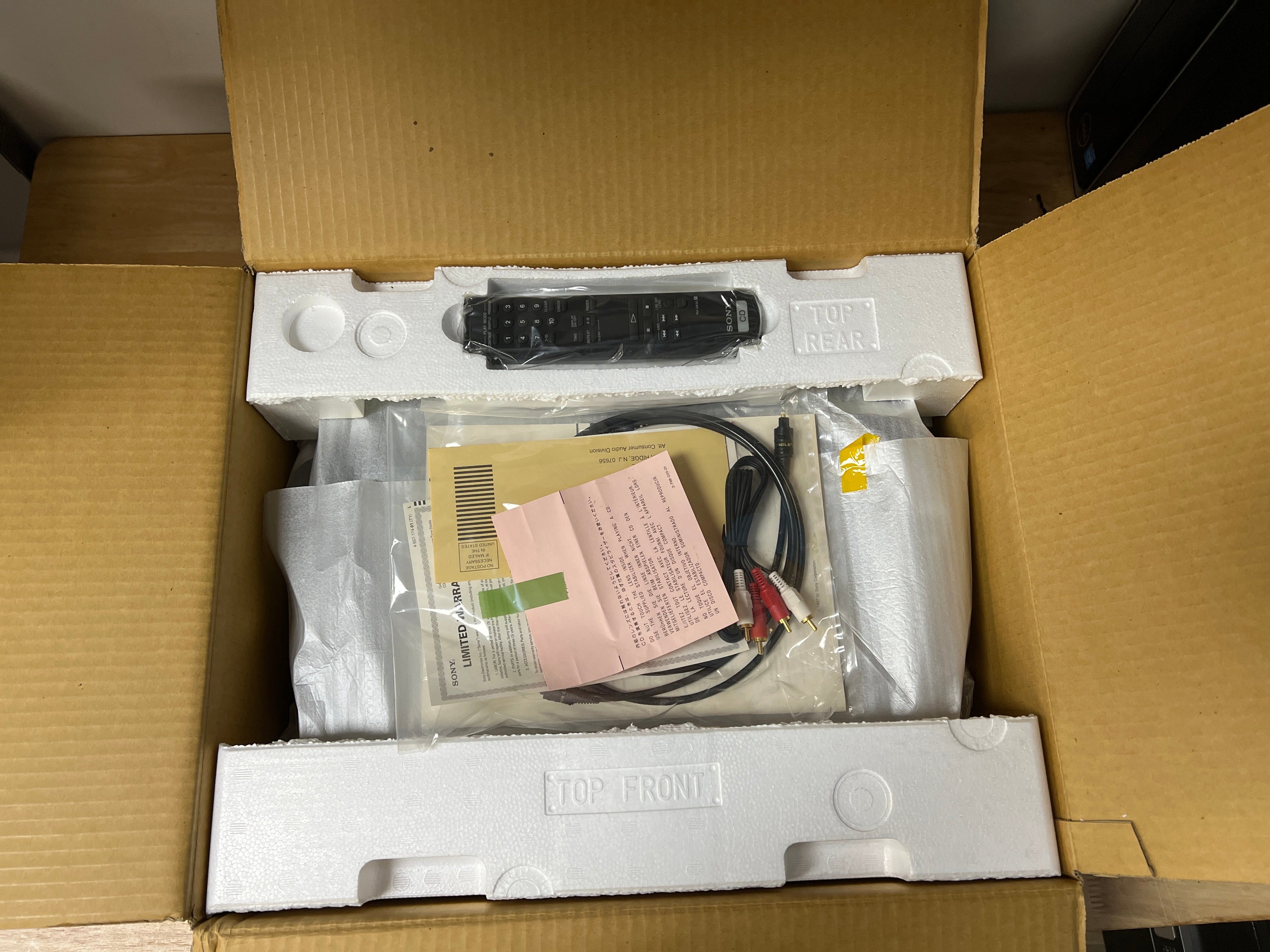 Sony CDP‑XA20ES Hi-Fi Compact Disc Player - Brand New in Box