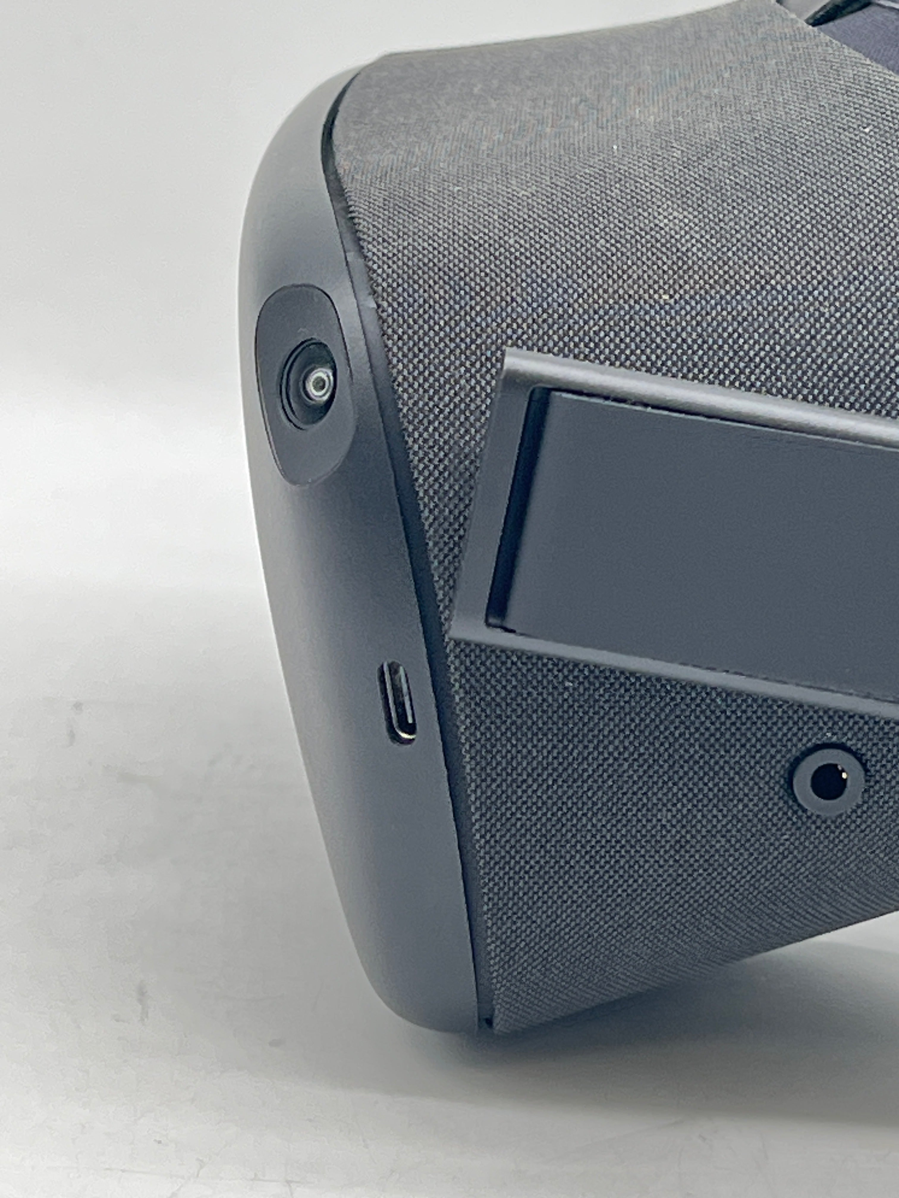 Meta Oculus Quest 1 Standalone VR Headset 64GB Black - Used