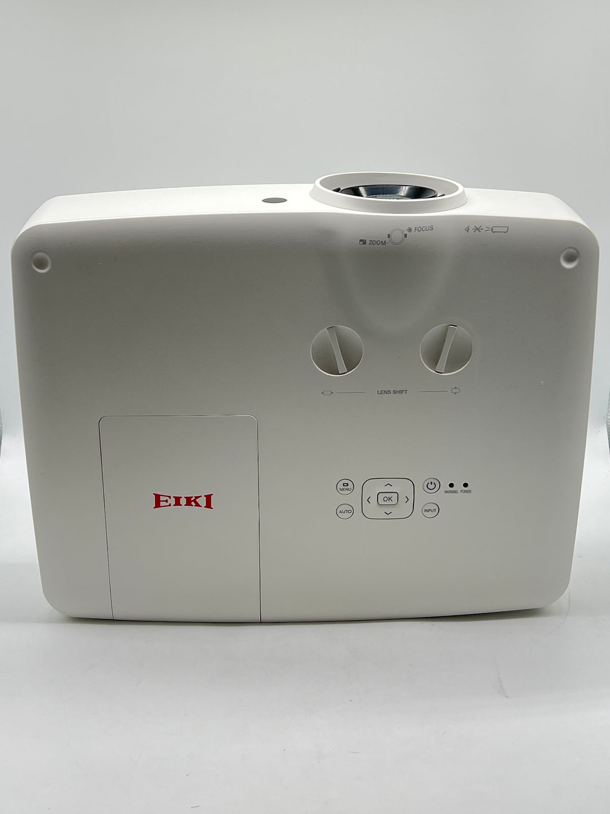 Eiki EK-305U 5000-Lumen WUXGA 3LCD Projector 1920x1200 - Used