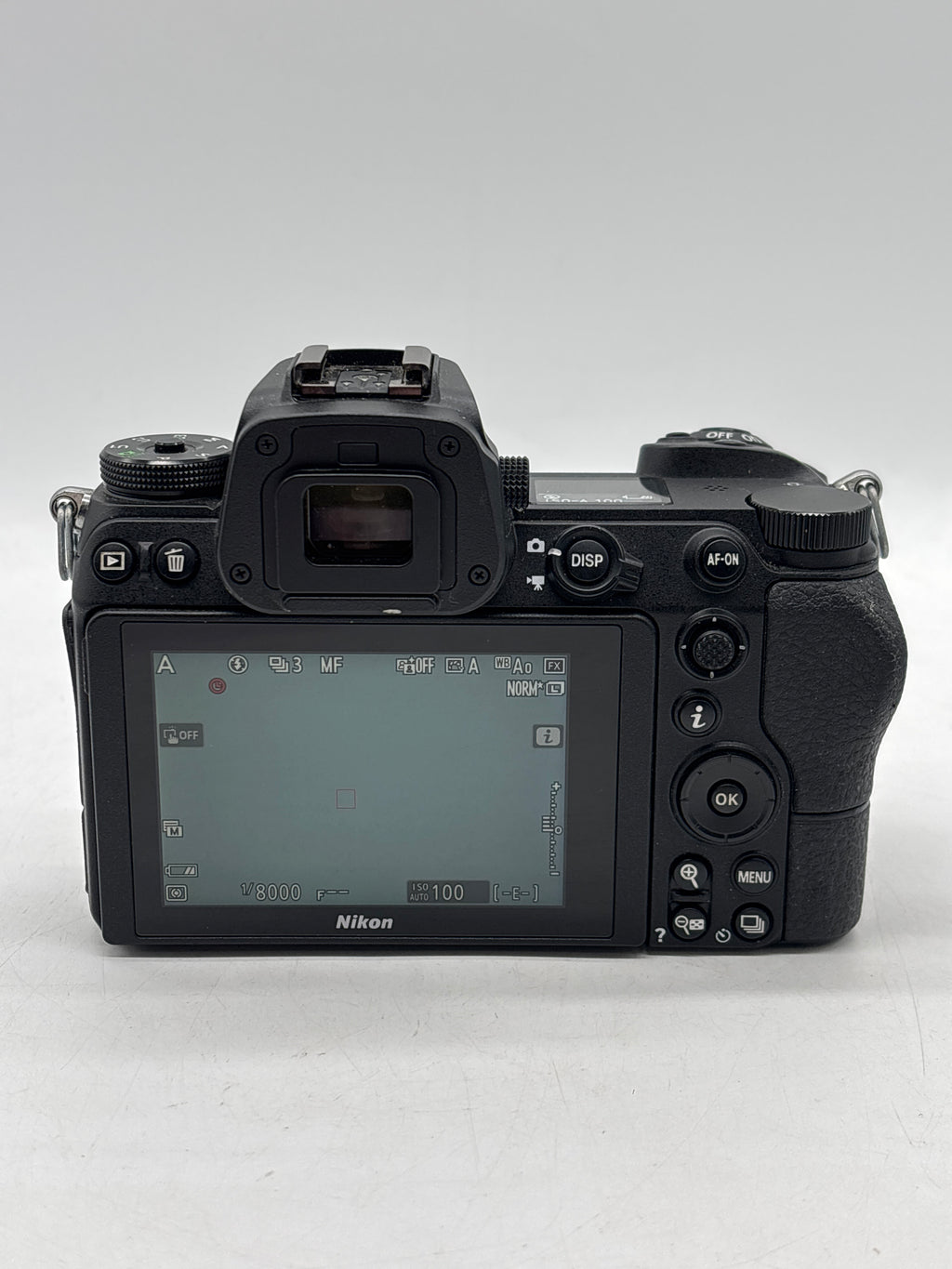 Nikon Z6 Mirrorless w/ NIKKOR Z 24-70mm f/4 S Lens Black - Used