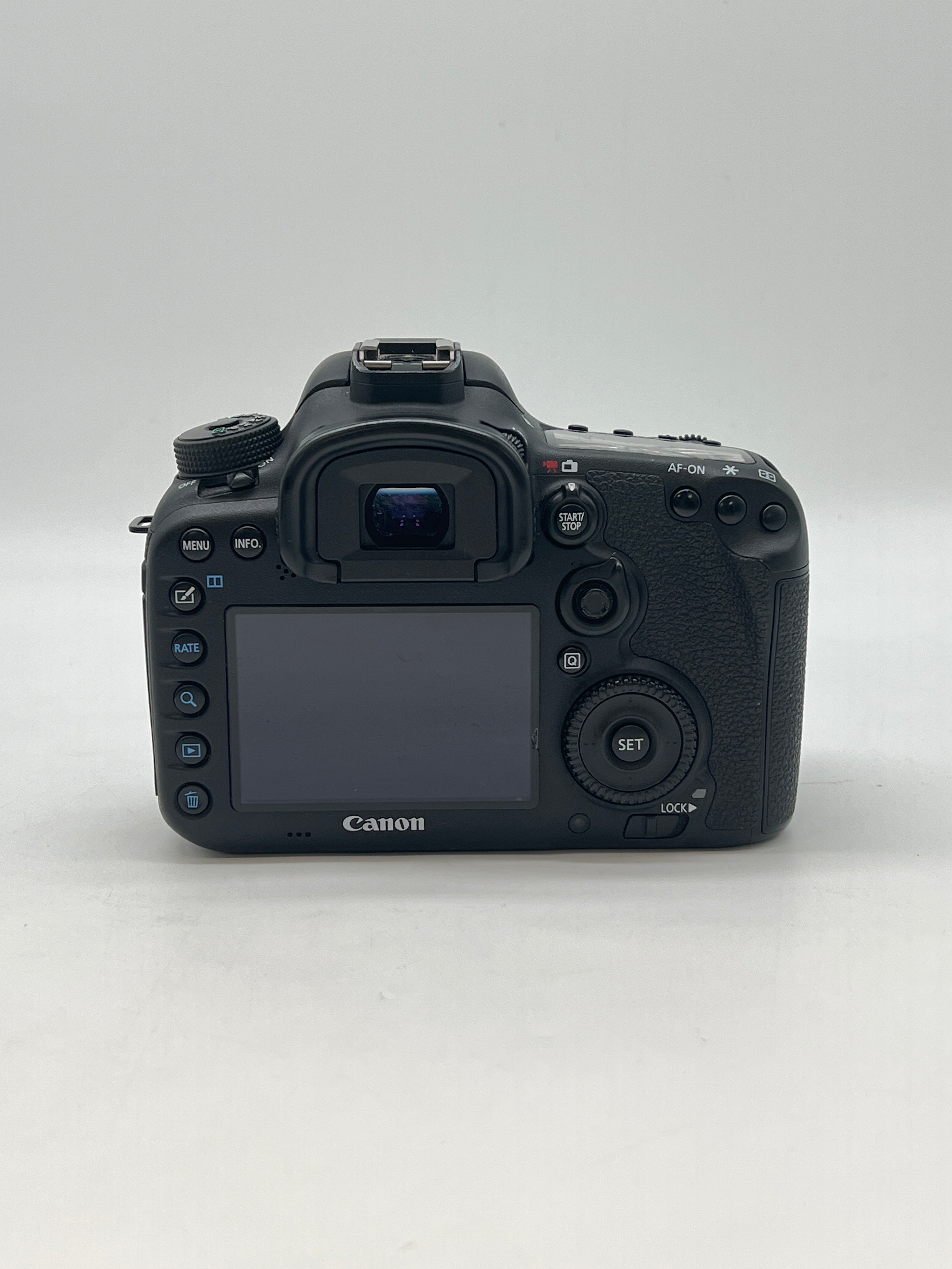 Canon EOS-7D Mark II 20.2MP Digital Camera Body Only - For Parts Read